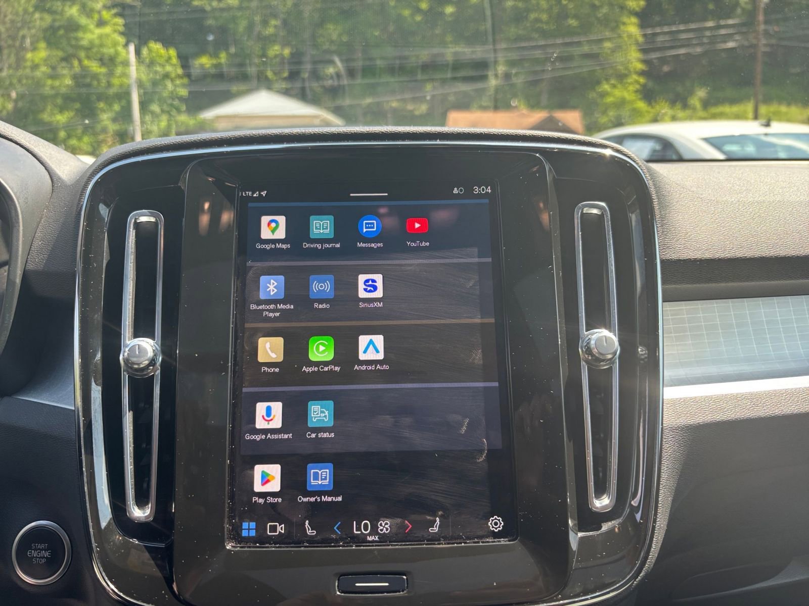 Thumbnail: 2024 Volvo XC40 - 22