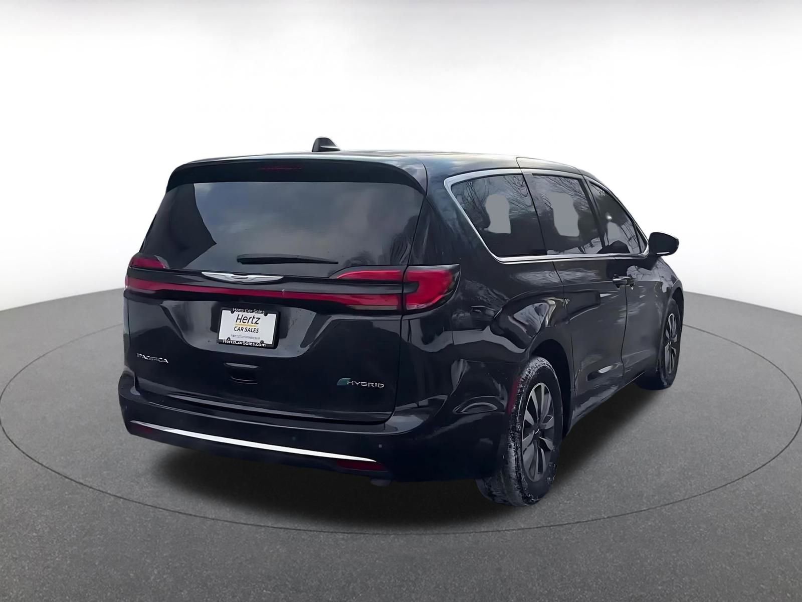 Thumbnail: 2023 Chrysler Pacifica - 14