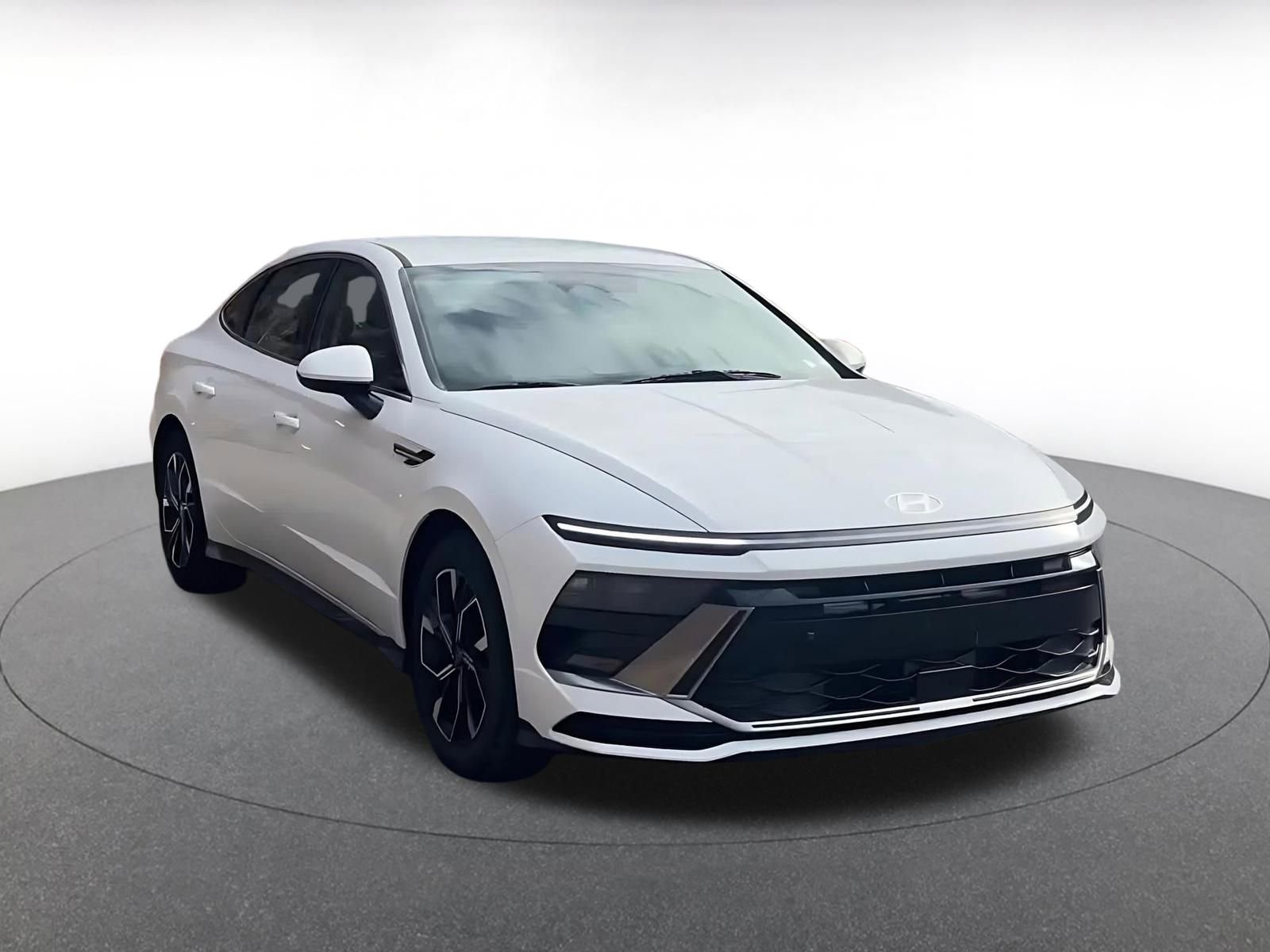 Thumbnail: 2025 Hyundai Sonata - 3