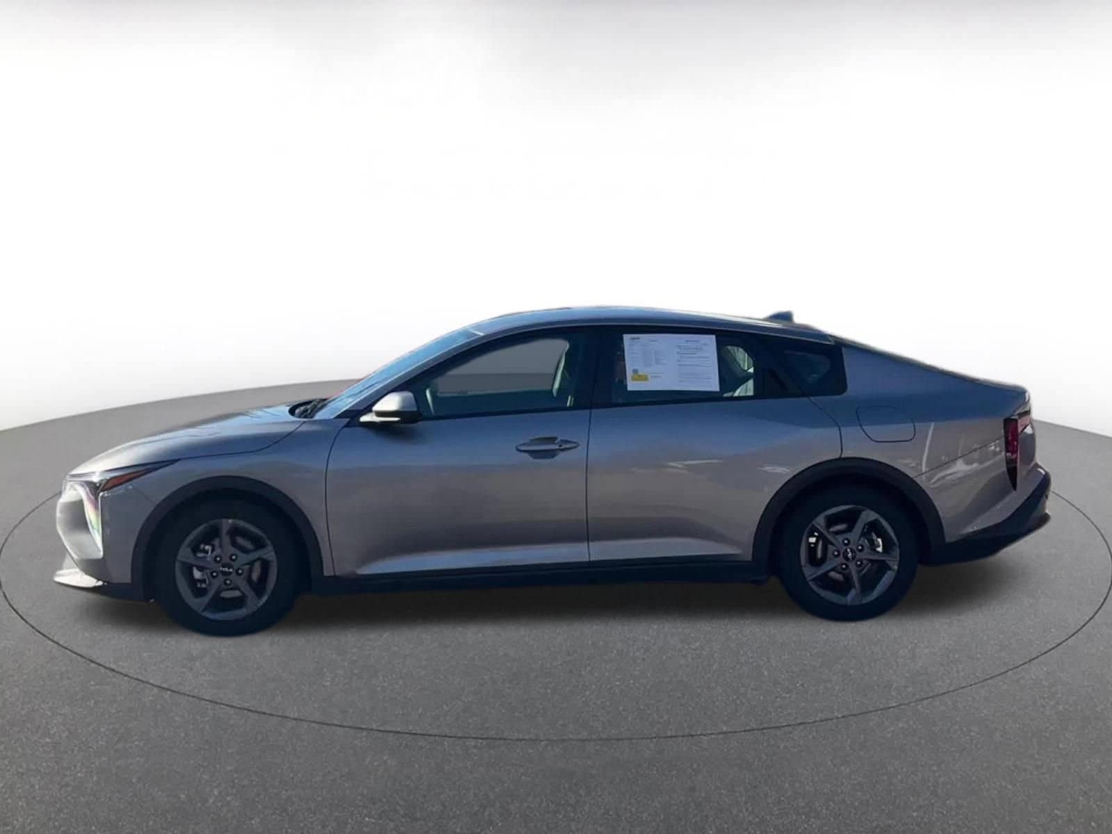 Thumbnail: 2025 Kia K4 - 9