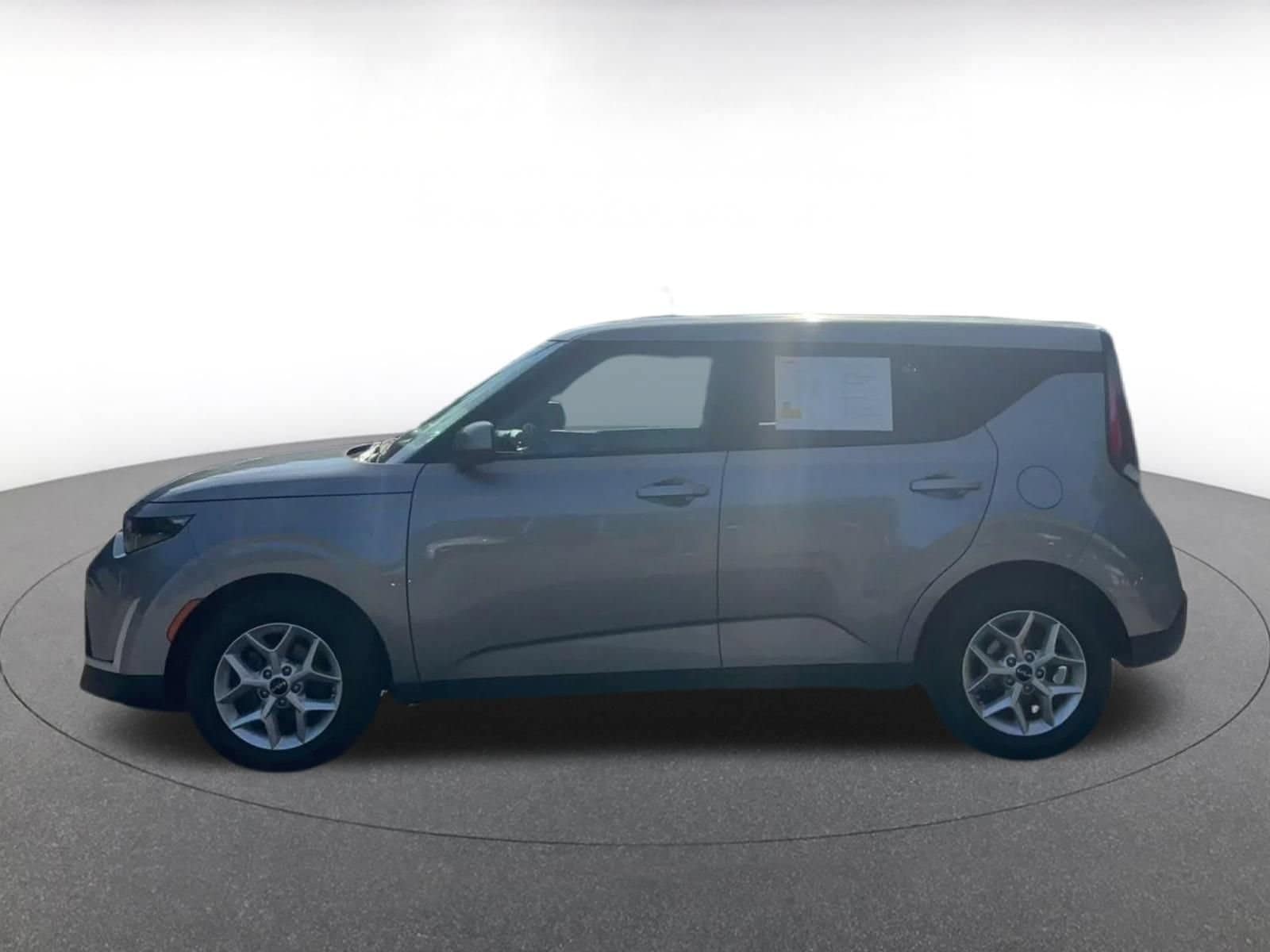 Thumbnail: 2025 Kia Soul - 8