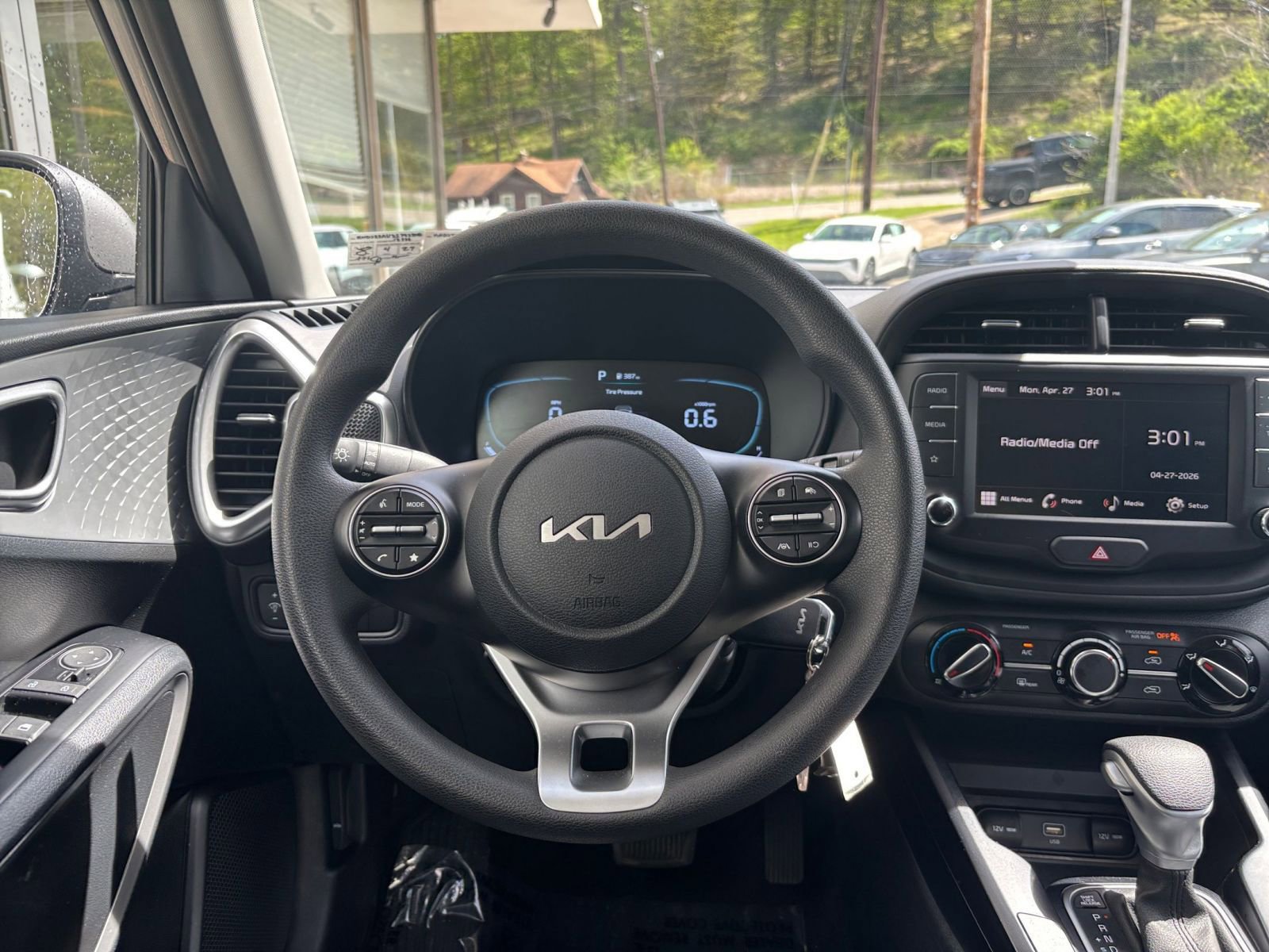Thumbnail: 2025 Kia Soul - 32