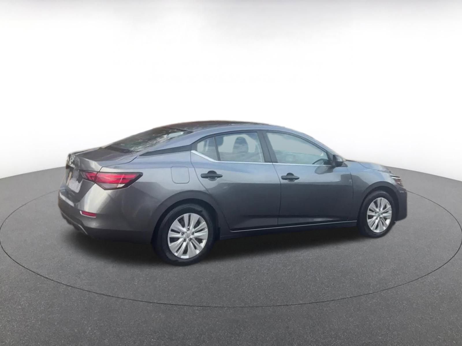 Thumbnail: 2025 Nissan Sentra - 14