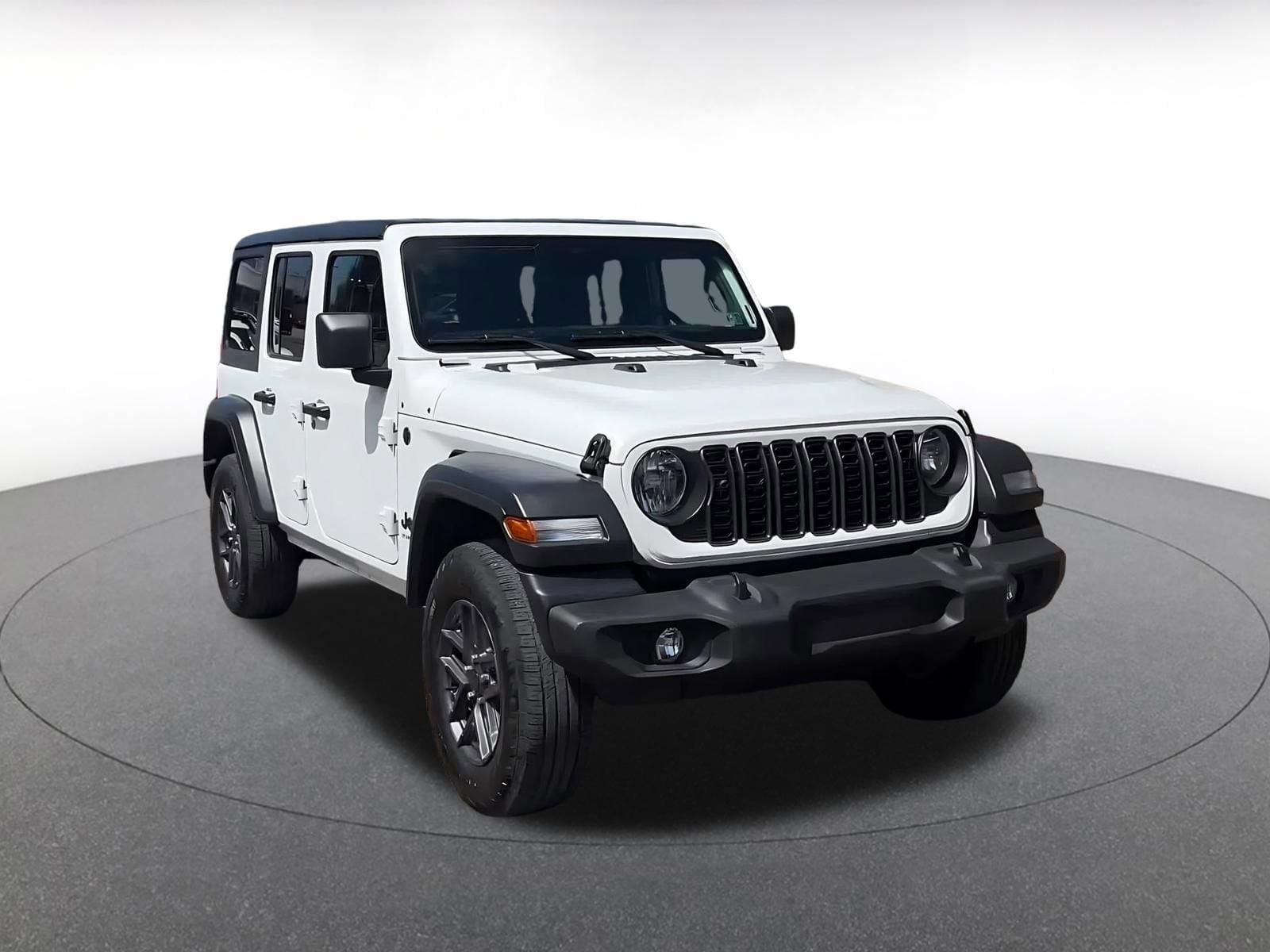 Thumbnail: 2025 Jeep Wrangler - 3