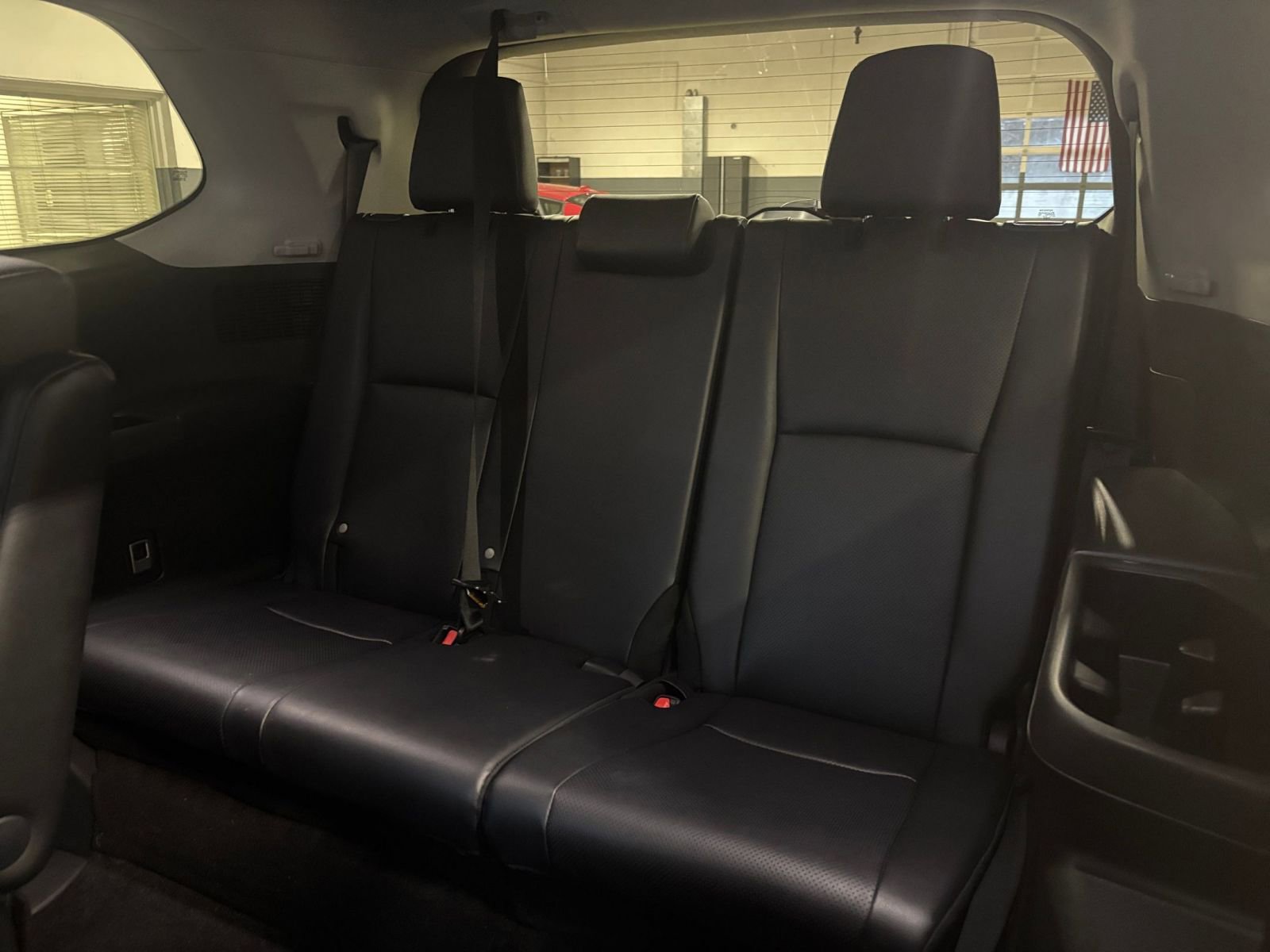 Thumbnail: 2025 Toyota Grand Highlander - 30