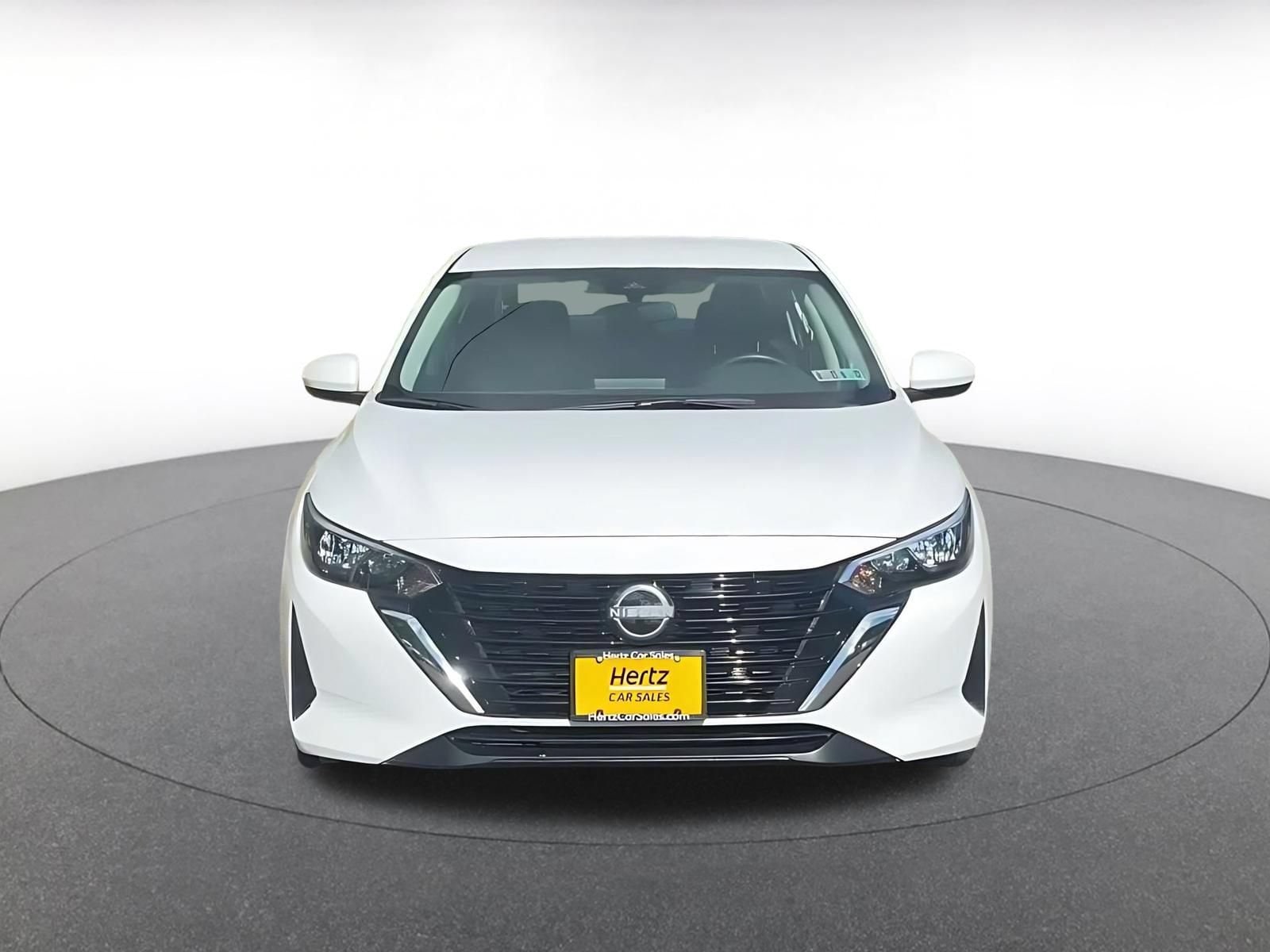 Thumbnail: 2025 Nissan Sentra - 4