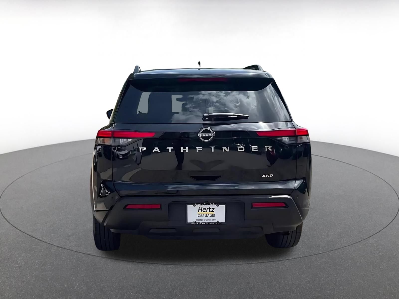 Thumbnail: 2025 Nissan Pathfinder - 12