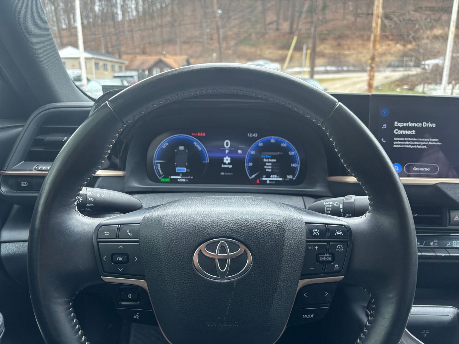 Thumbnail: 2025 Toyota Crown - 29