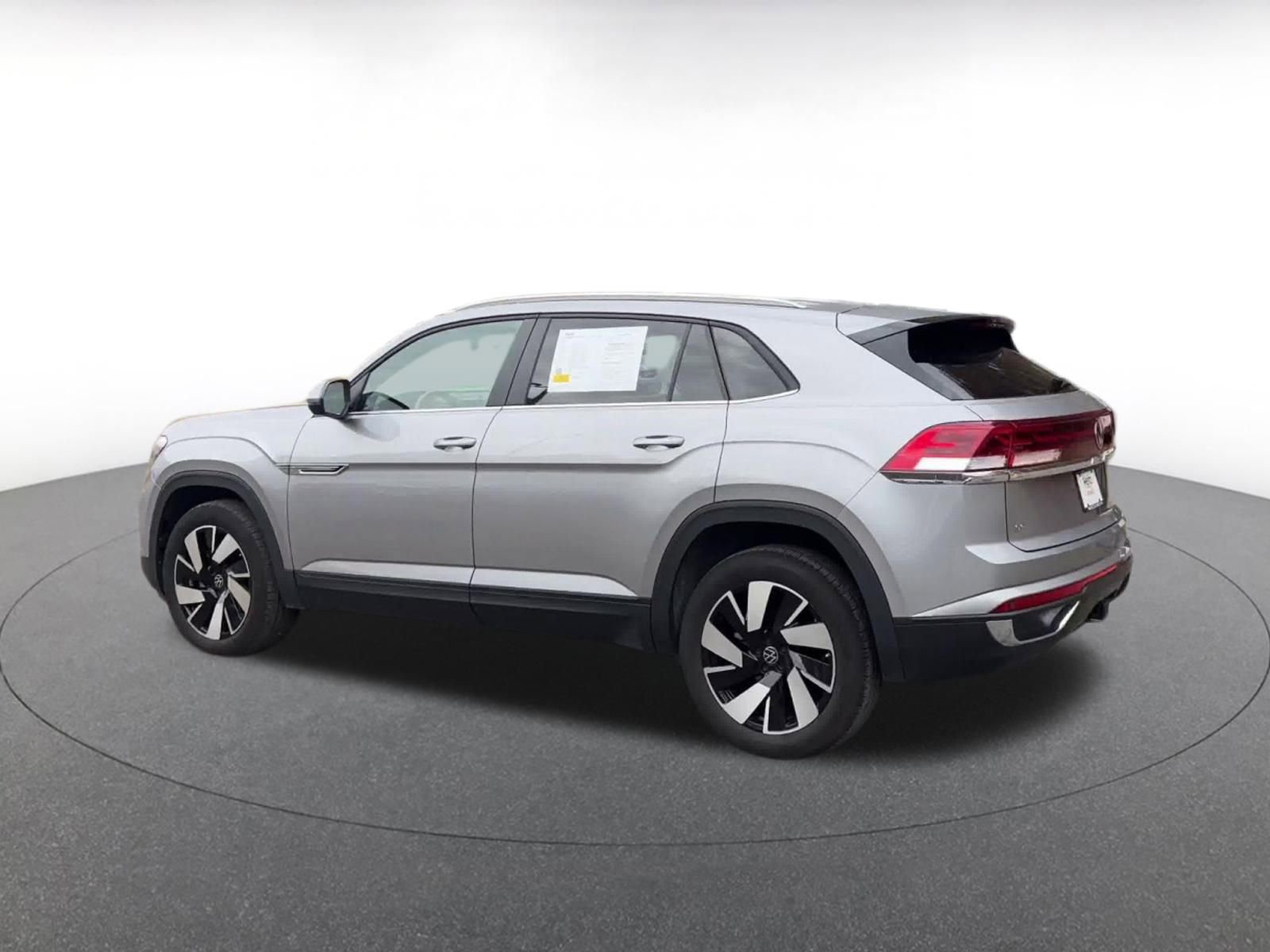 Thumbnail: 2025 Volkswagen Atlas - 10