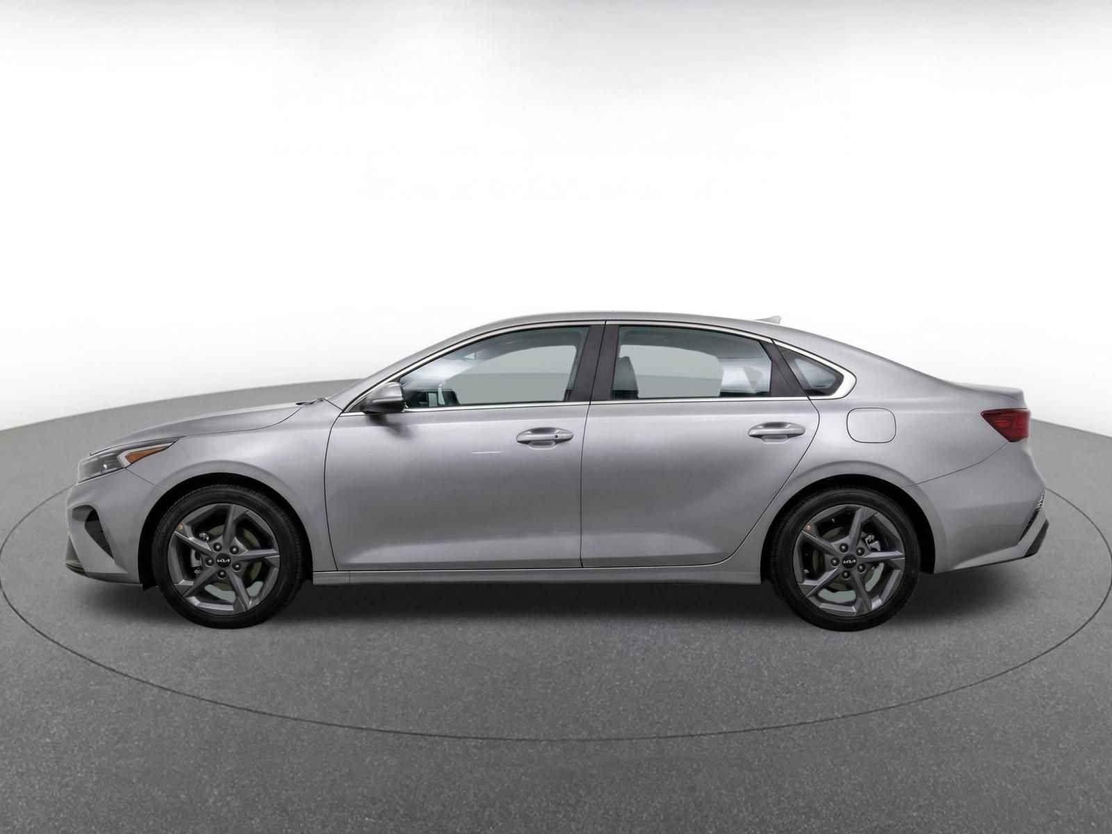 Thumbnail: 2025 Kia K4 - 4