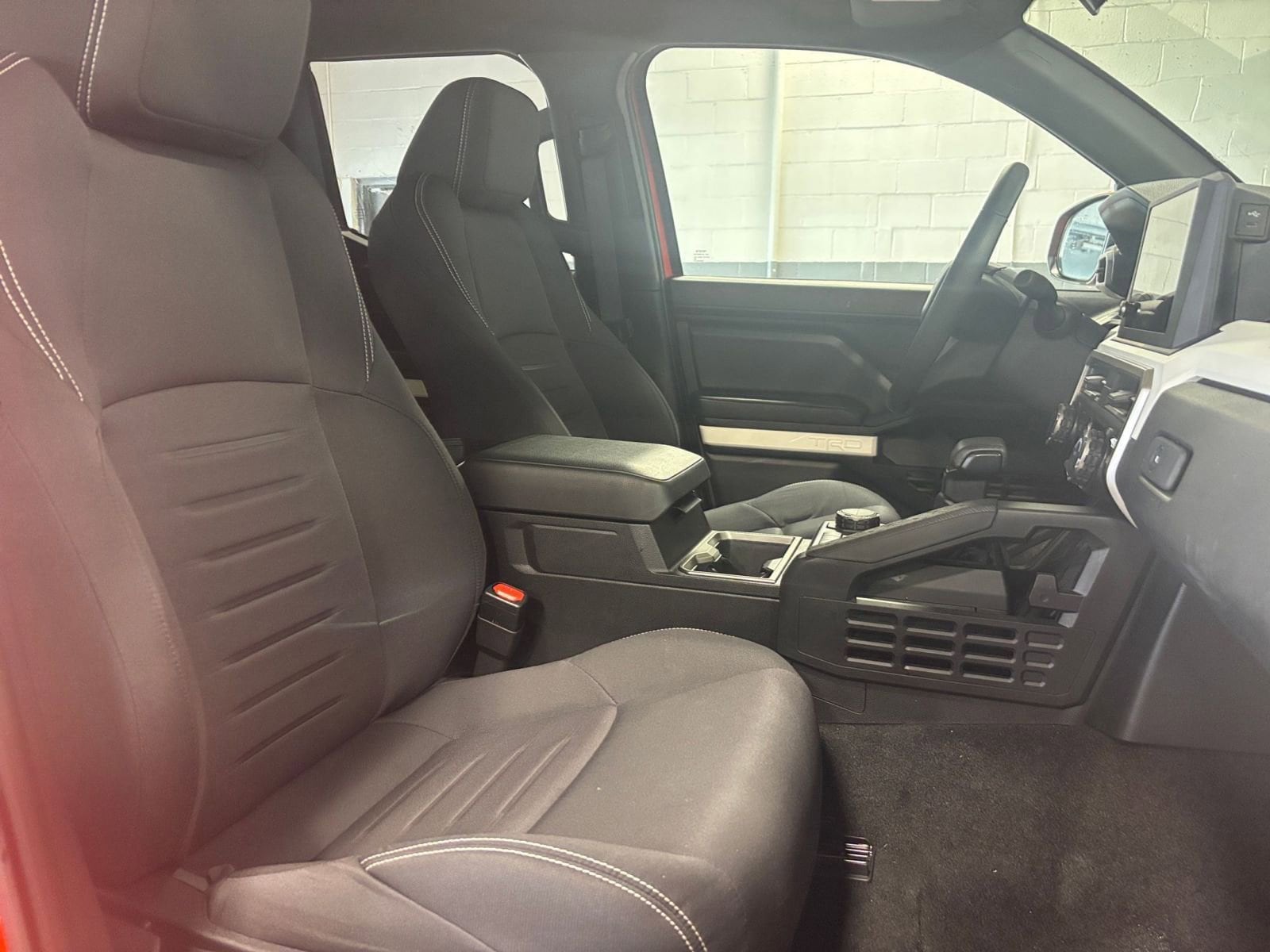 Thumbnail: 2024 Toyota Tacoma - 27