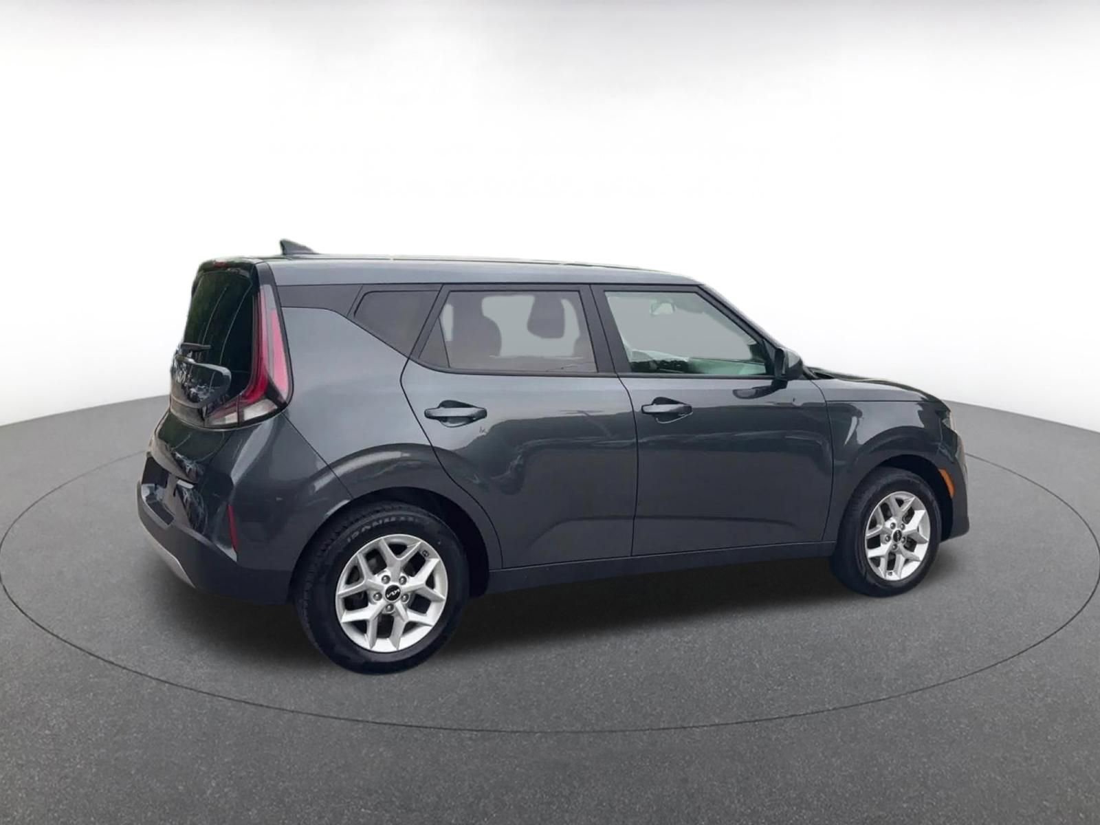 Thumbnail: 2025 Kia Soul - 16