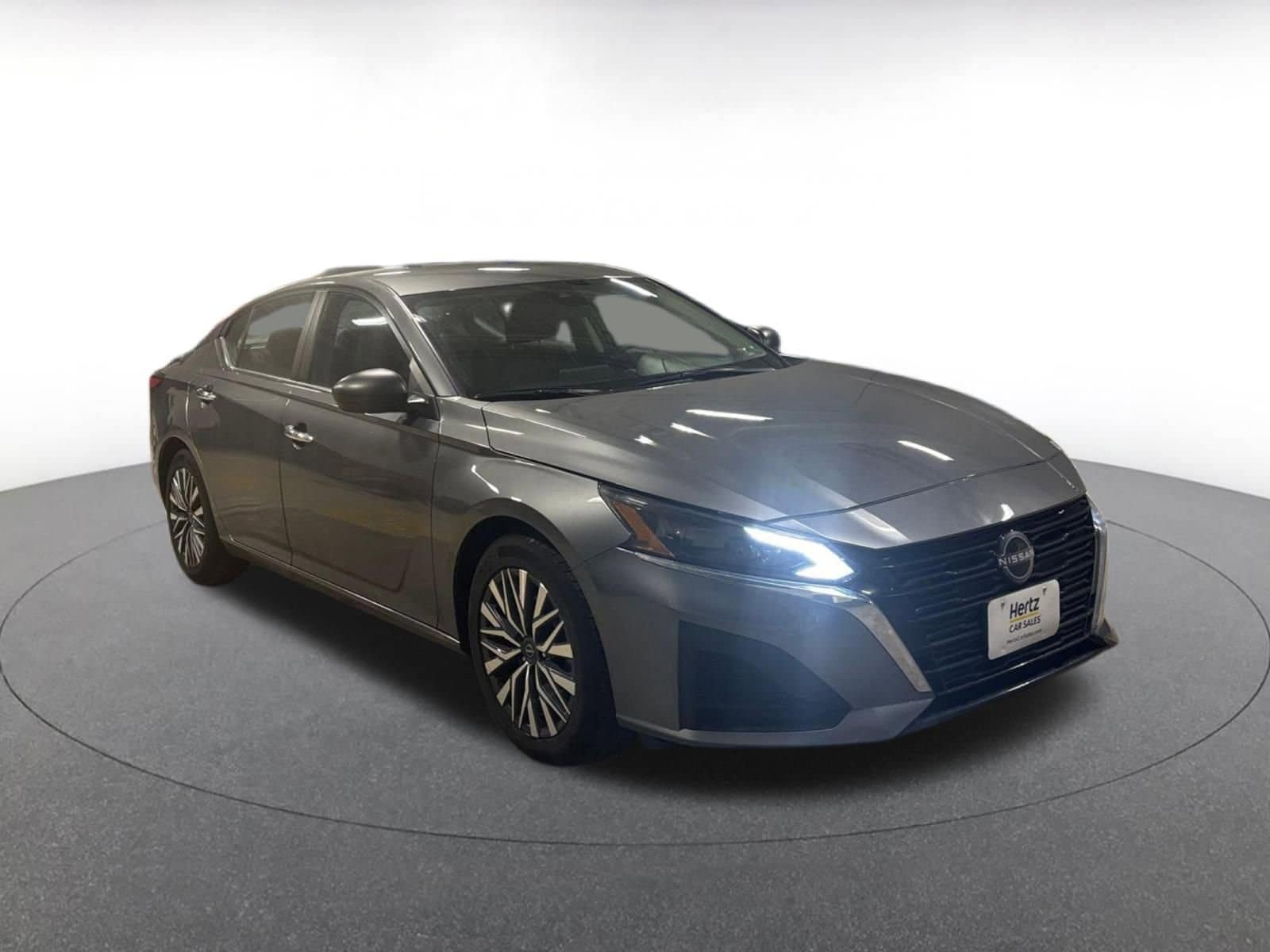 Thumbnail: 2025 Nissan Altima - 1