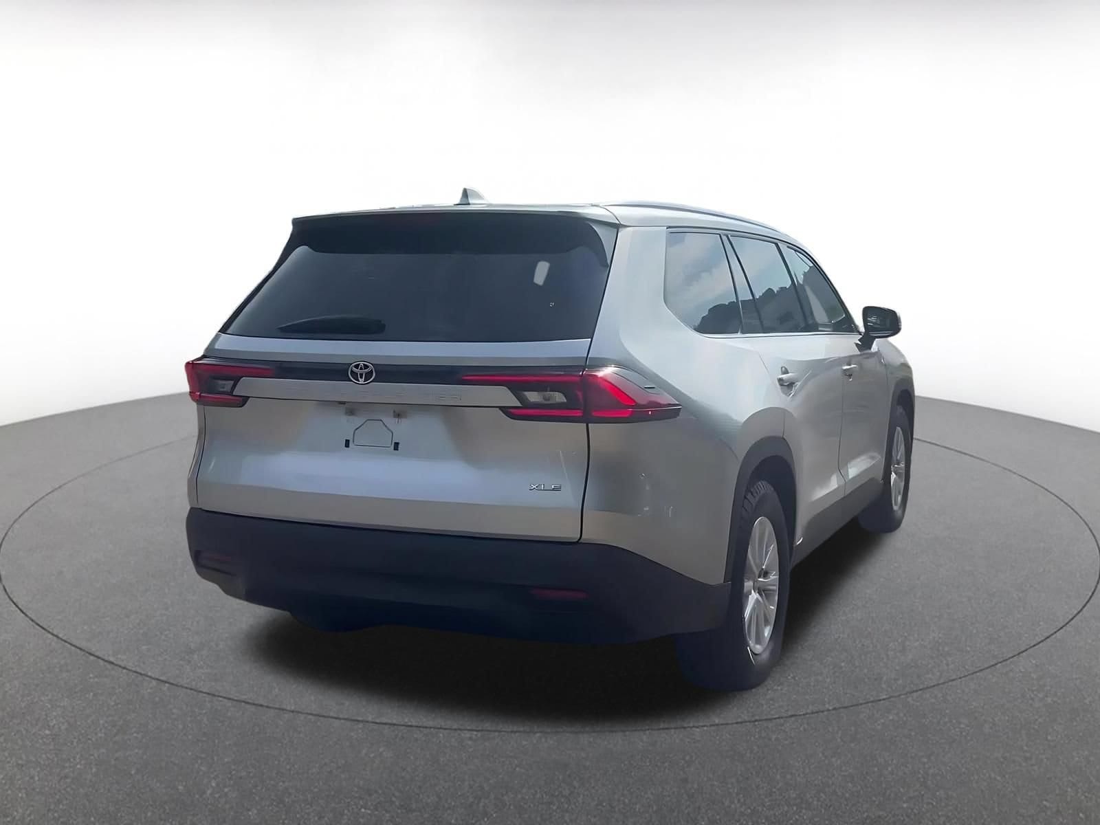Thumbnail: 2025 Toyota Grand Highlander - 14