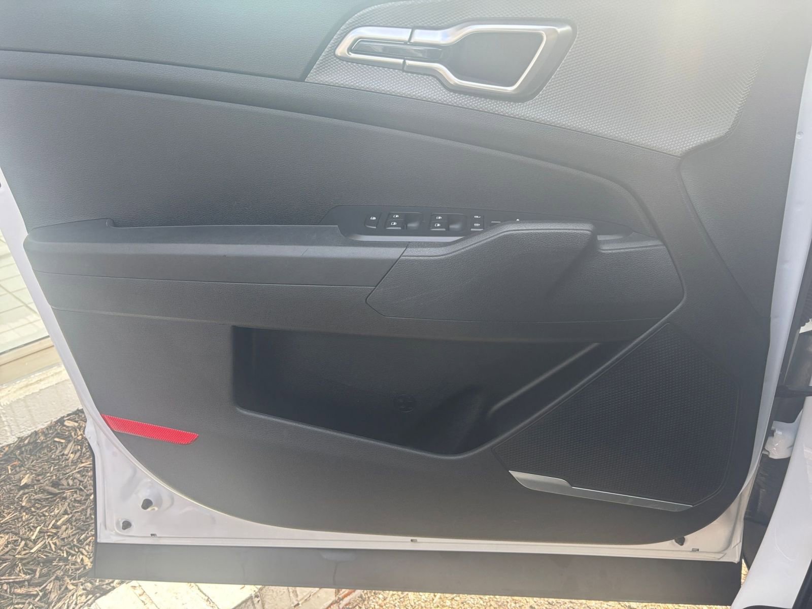 Thumbnail: 2025 Kia Sportage - 18