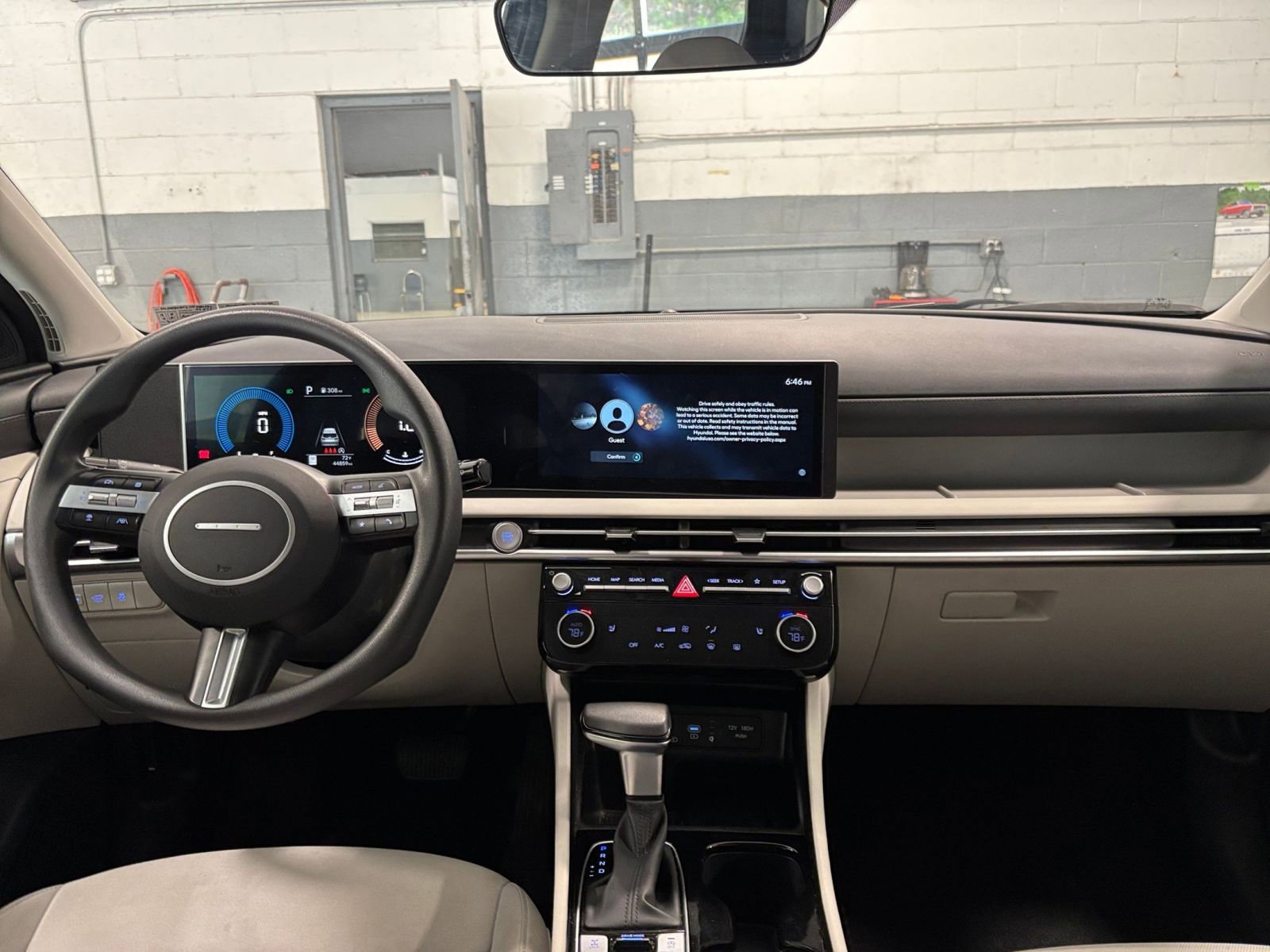 Thumbnail: 2025 Hyundai Tucson - 33
