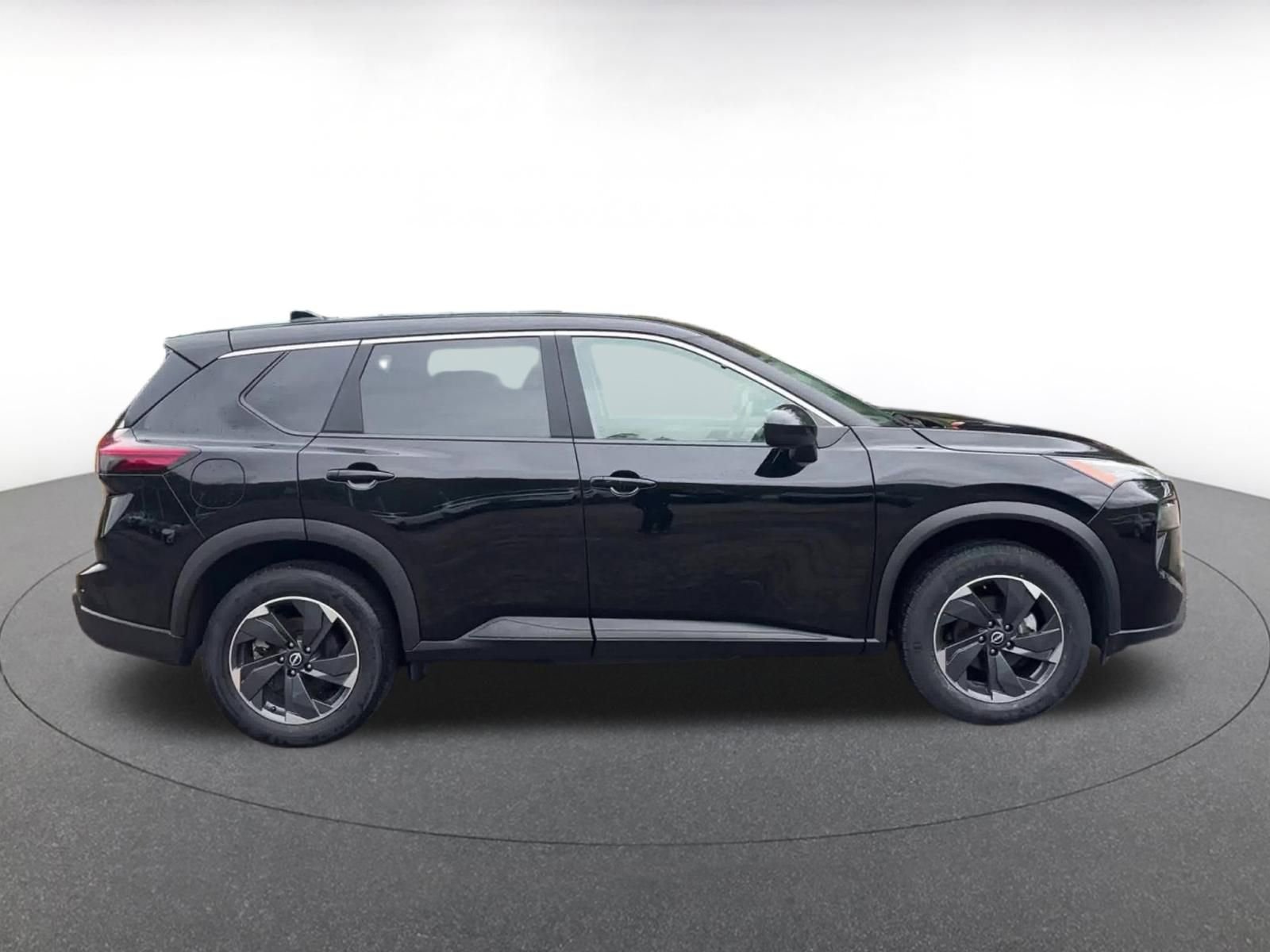 Thumbnail: 2025 Nissan Rogue - 16