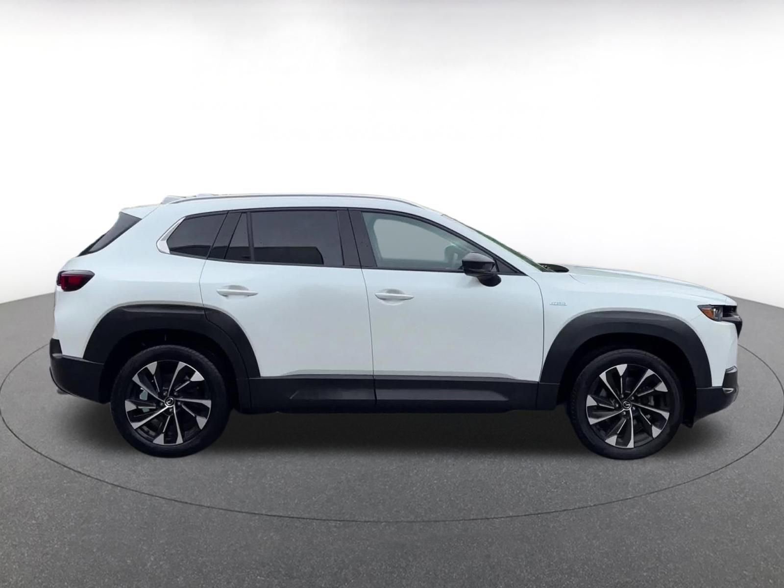 Thumbnail: 2025 Mazda CX-50 - 16