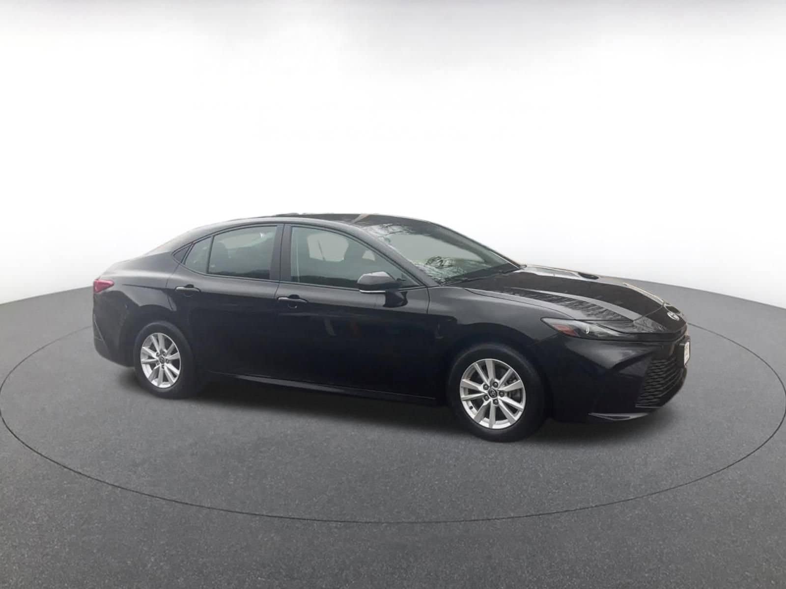 Thumbnail: 2025 Toyota Camry - 2