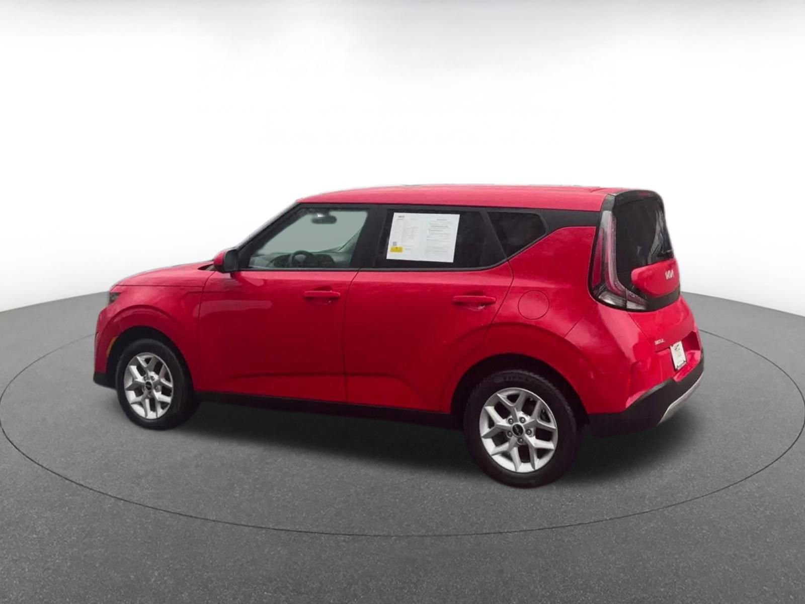 Thumbnail: 2025 Kia Soul - 10