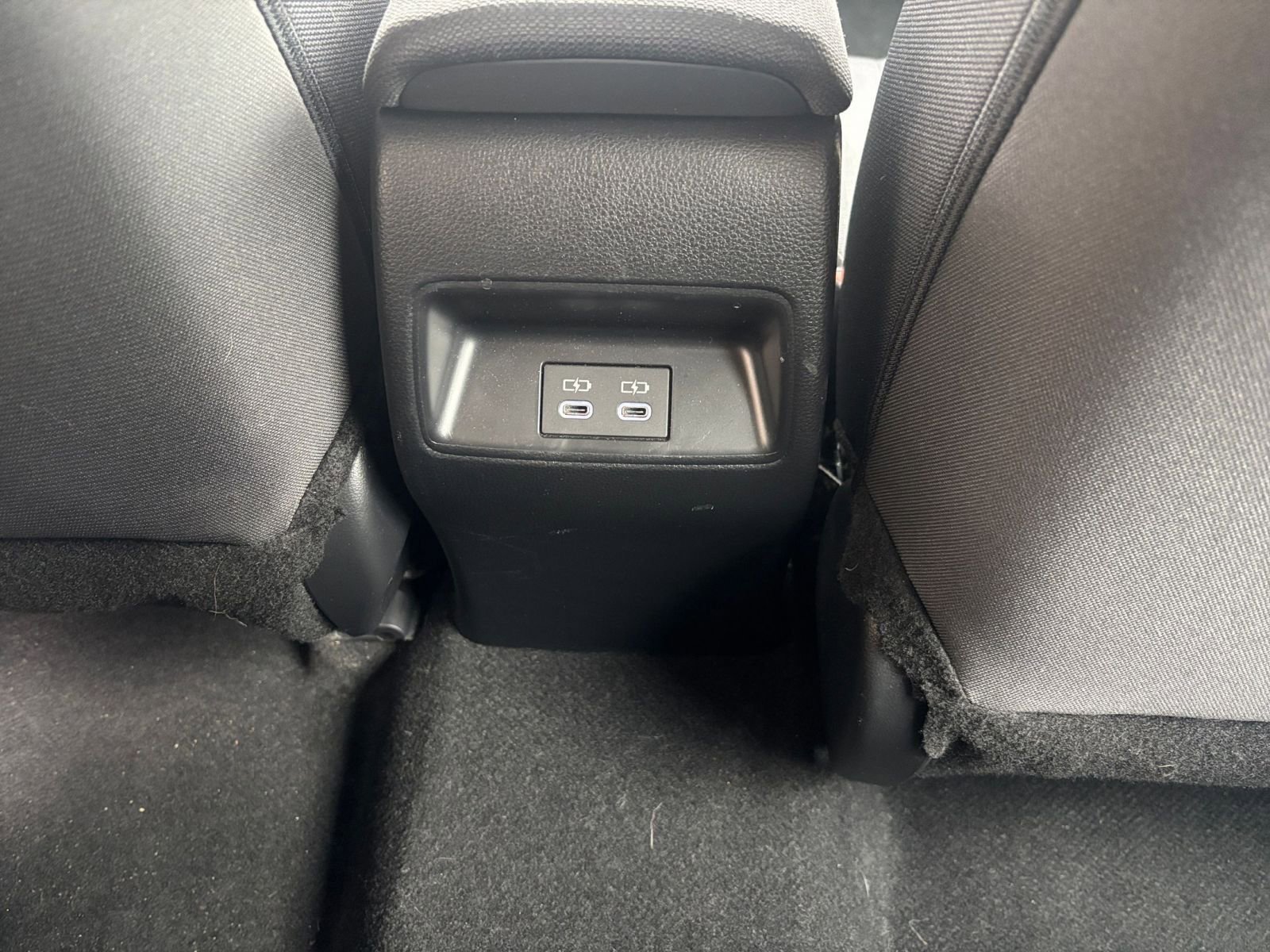 Thumbnail: 2025 Toyota Corolla - 22