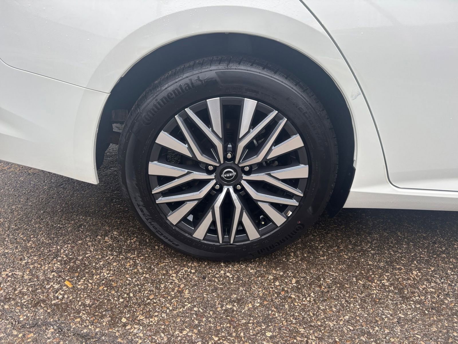 Thumbnail: 2025 Nissan Altima - 31