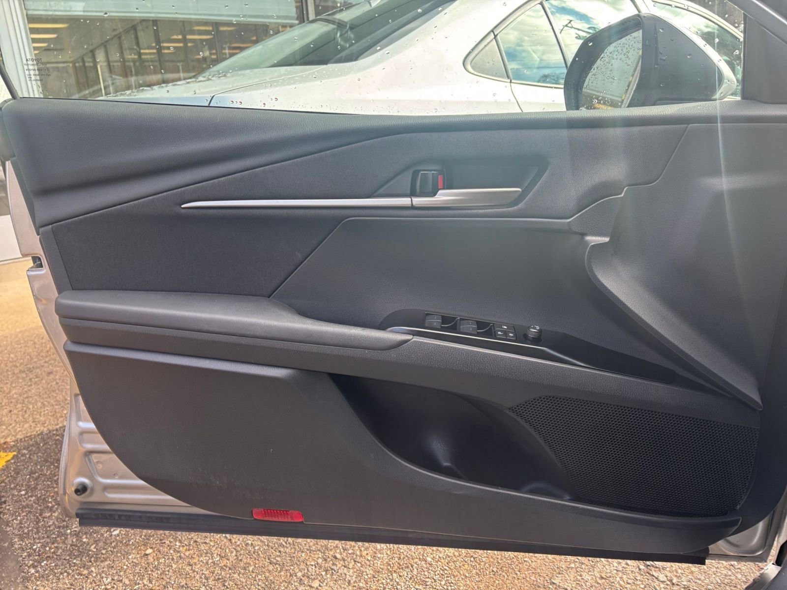 Thumbnail: 2025 Toyota Camry - 20