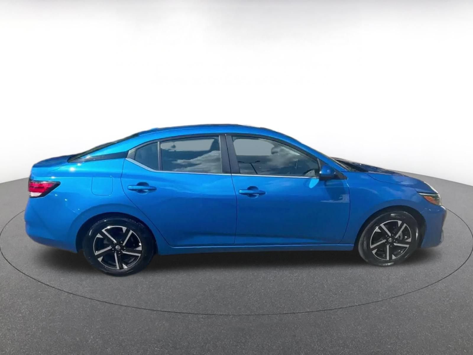 Thumbnail: 2025 Nissan Sentra - 13