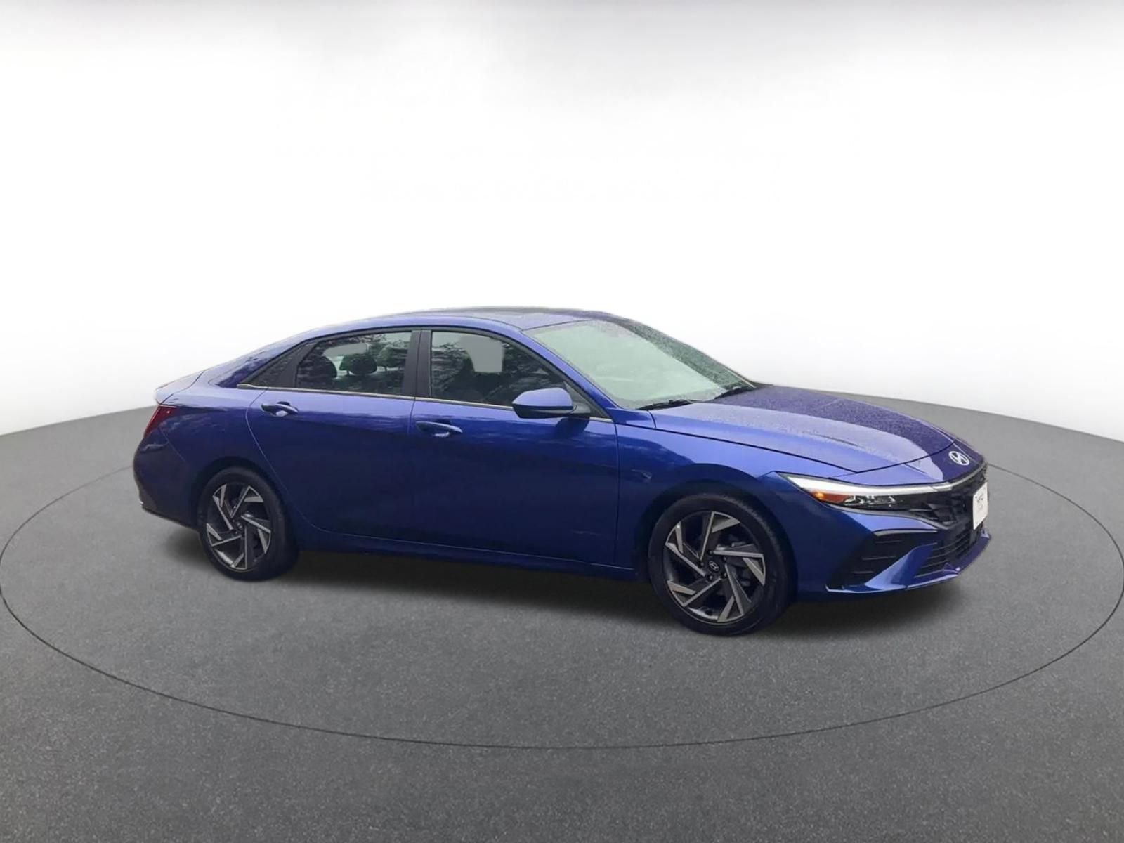Thumbnail: 2025 Hyundai Elantra - 2