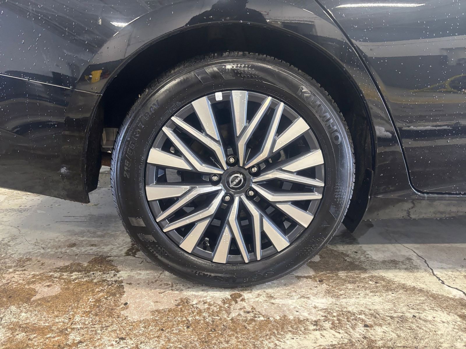 Thumbnail: 2025 Nissan Altima - 31