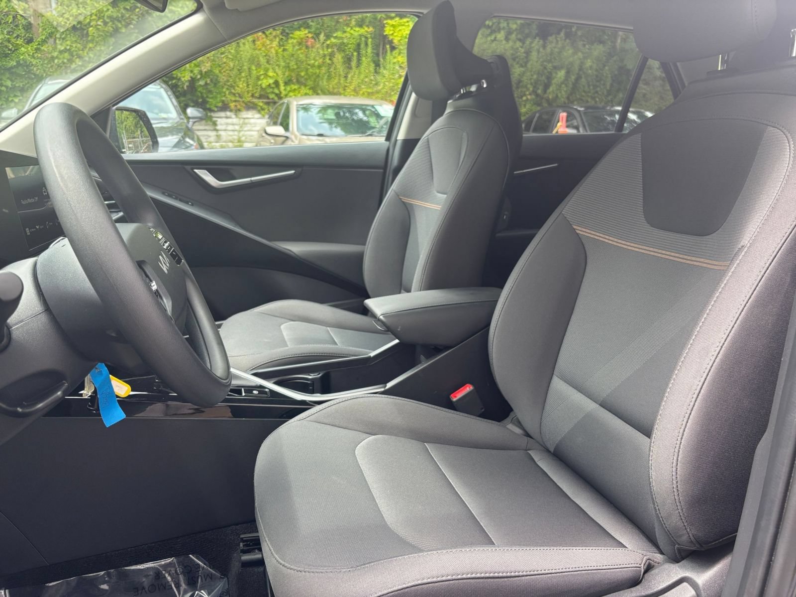 Thumbnail: 2026 Kia Niro - 35