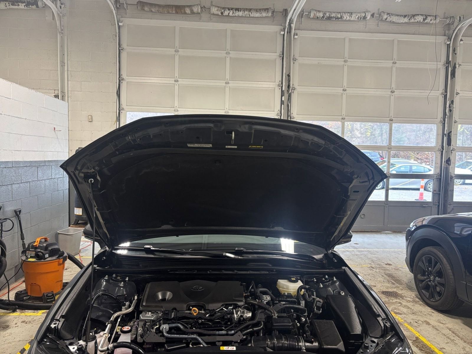 Thumbnail: 2025 Toyota Camry - 32