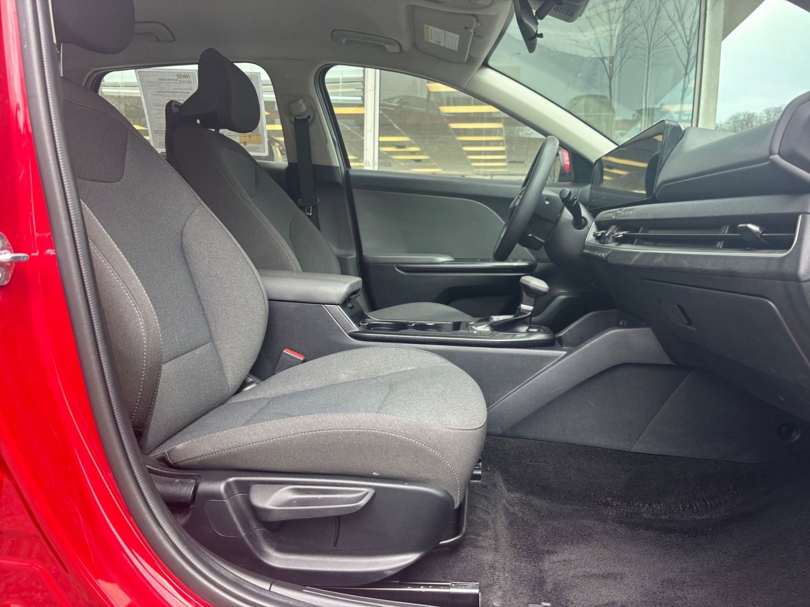 Thumbnail: 2025 Kia K4 - 27