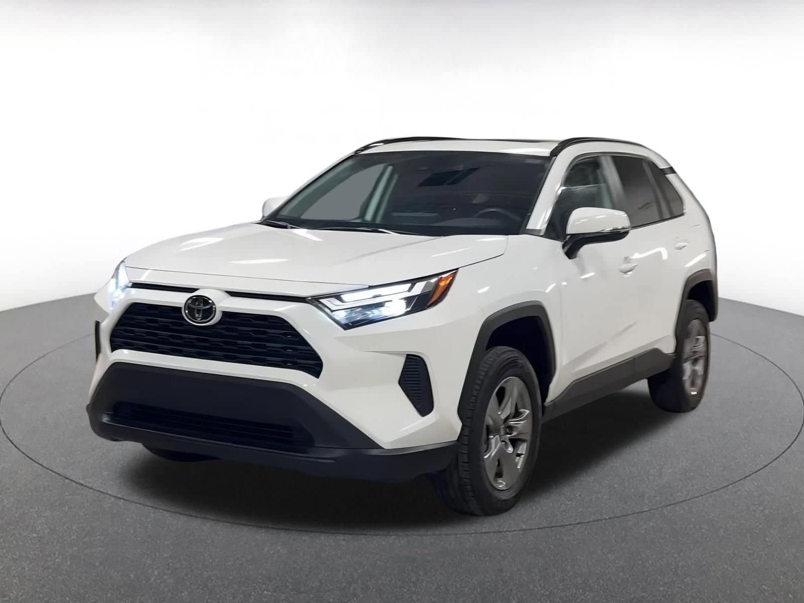 Thumbnail: 2025 Toyota RAV4 - 7