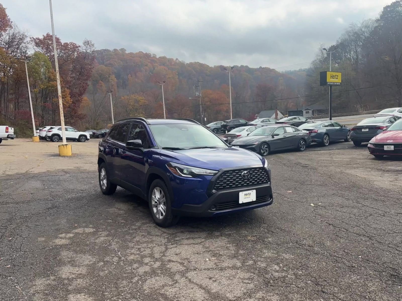 Thumbnail: 2025 Toyota Corolla Cross - 8