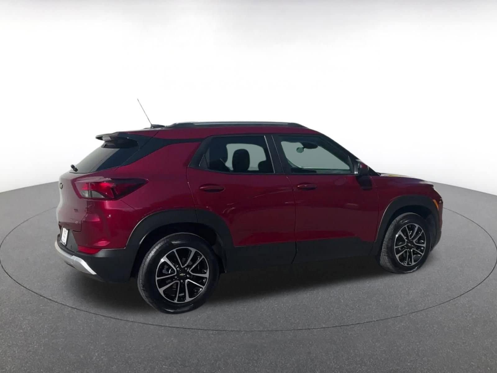 Thumbnail: 2024 Chevrolet TrailBlazer - 15