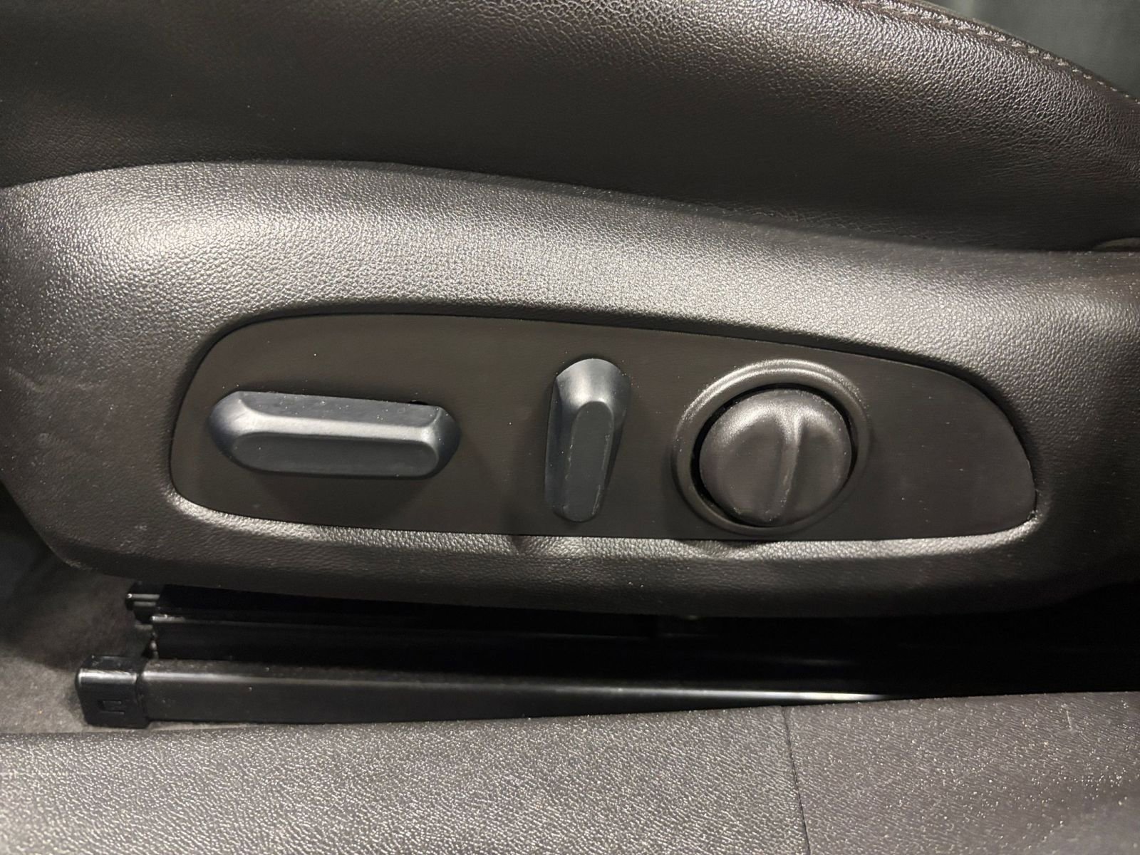 Thumbnail: 2024 Chevrolet Malibu - 23