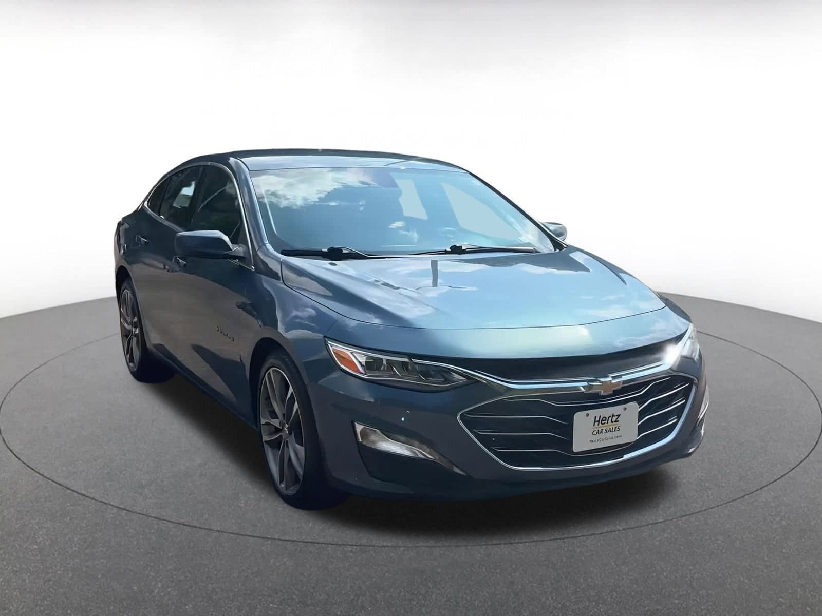 Thumbnail: 2024 Chevrolet Malibu - 3