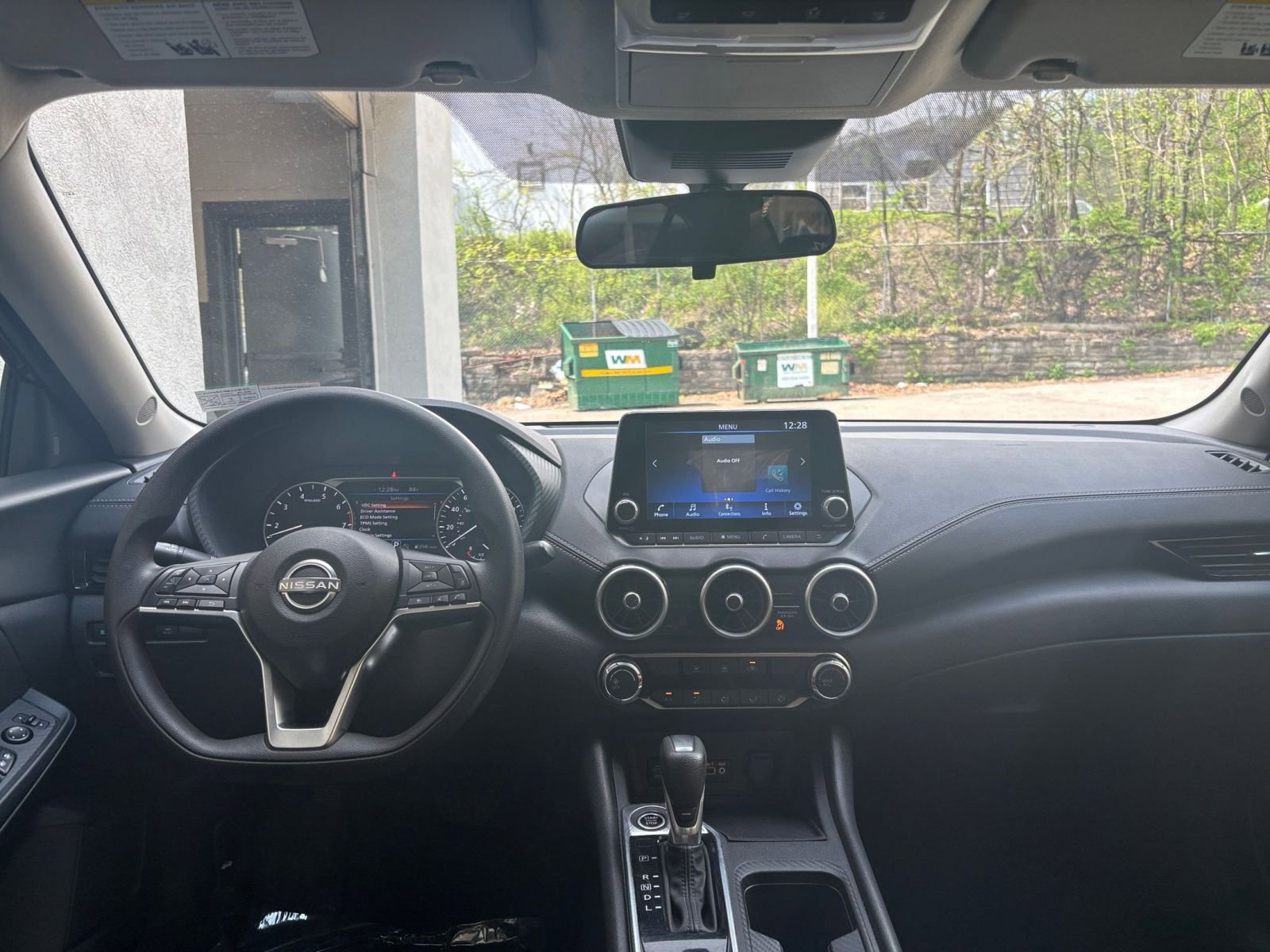 Thumbnail: 2024 Nissan Sentra - 32