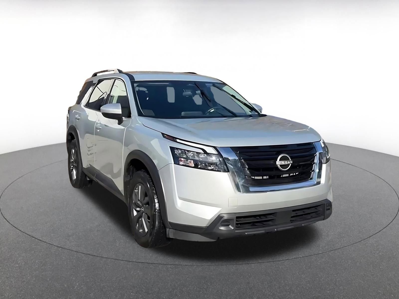 Thumbnail: 2025 Nissan Pathfinder - 3