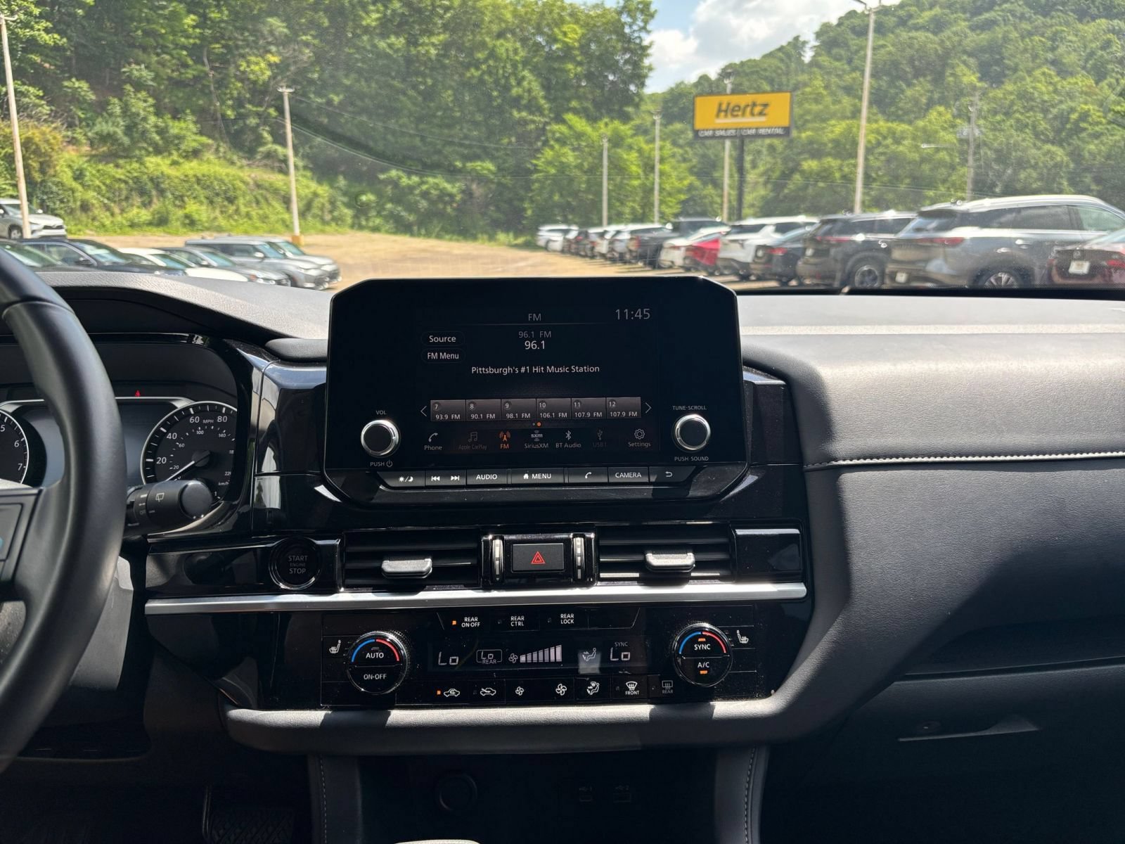 Thumbnail: 2025 Nissan Pathfinder - 17
