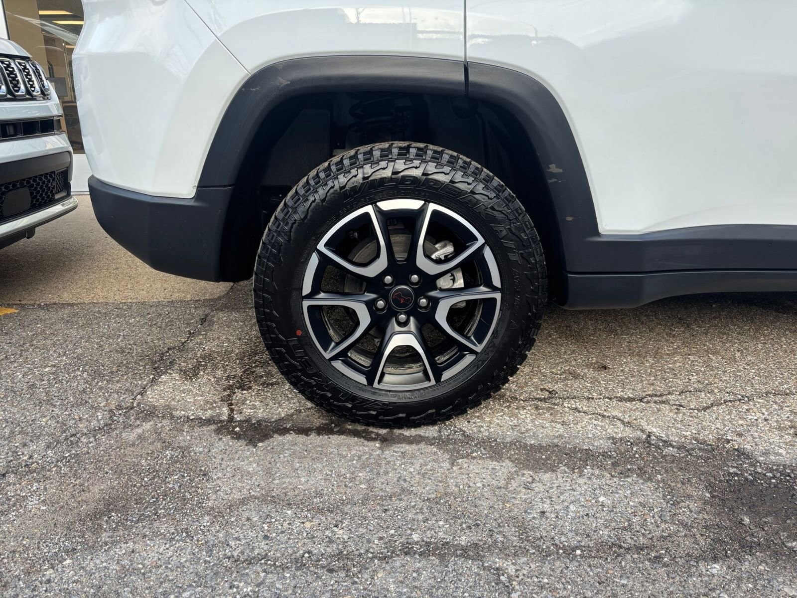 Thumbnail: 2025 Jeep Compass - 33