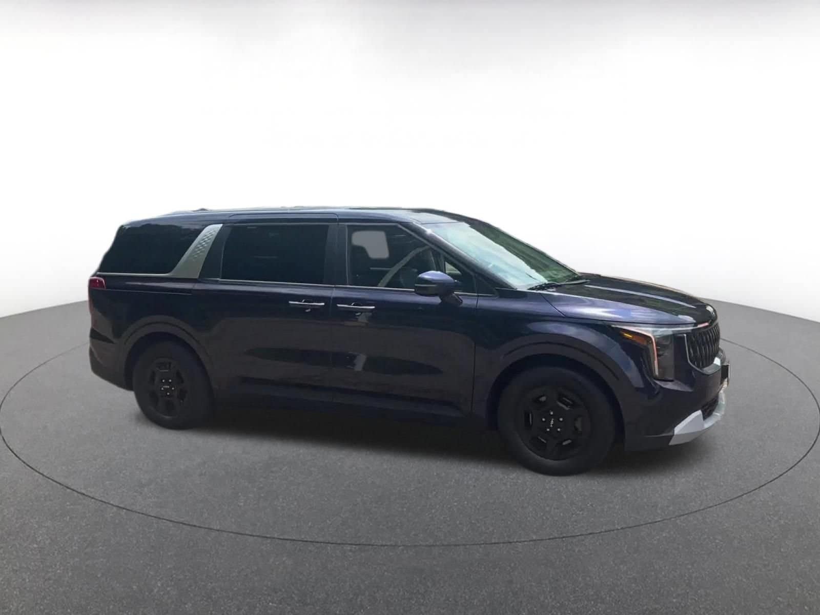 Thumbnail: 2026 Kia Carnival - 2