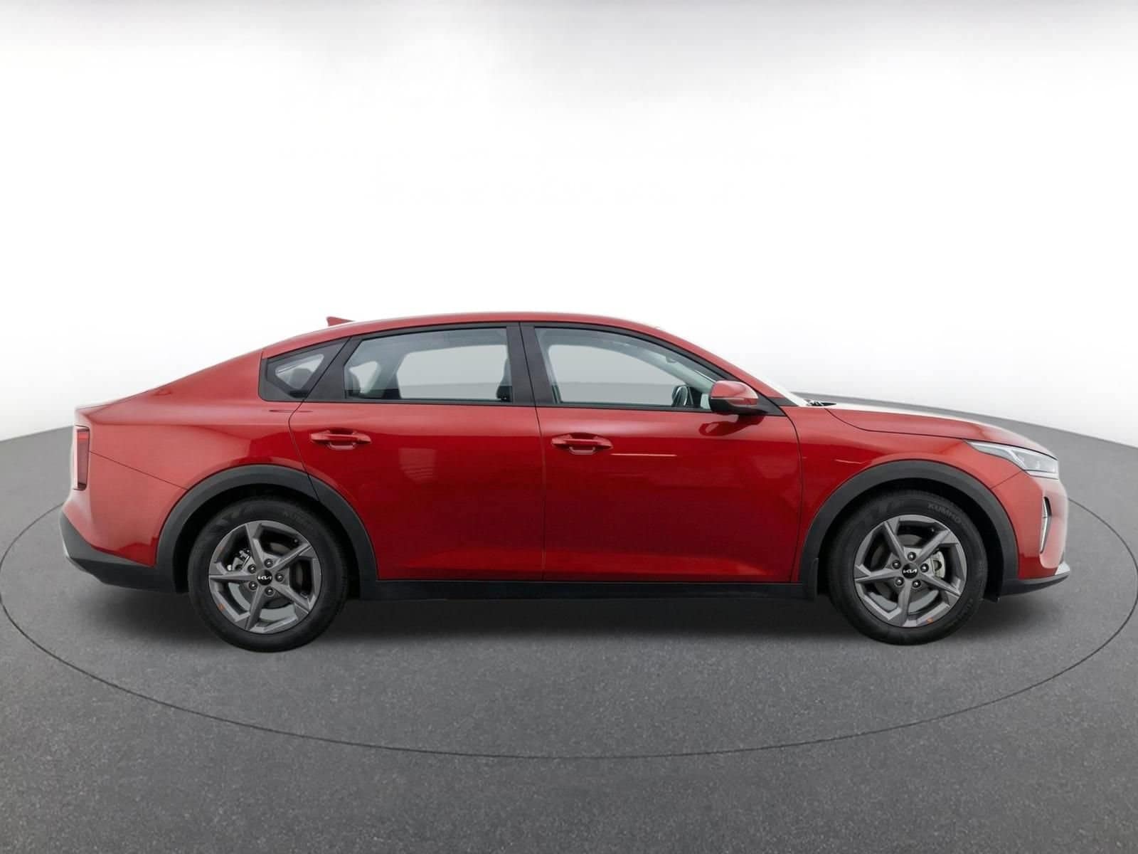 Thumbnail: 2025 Kia K4 - 10