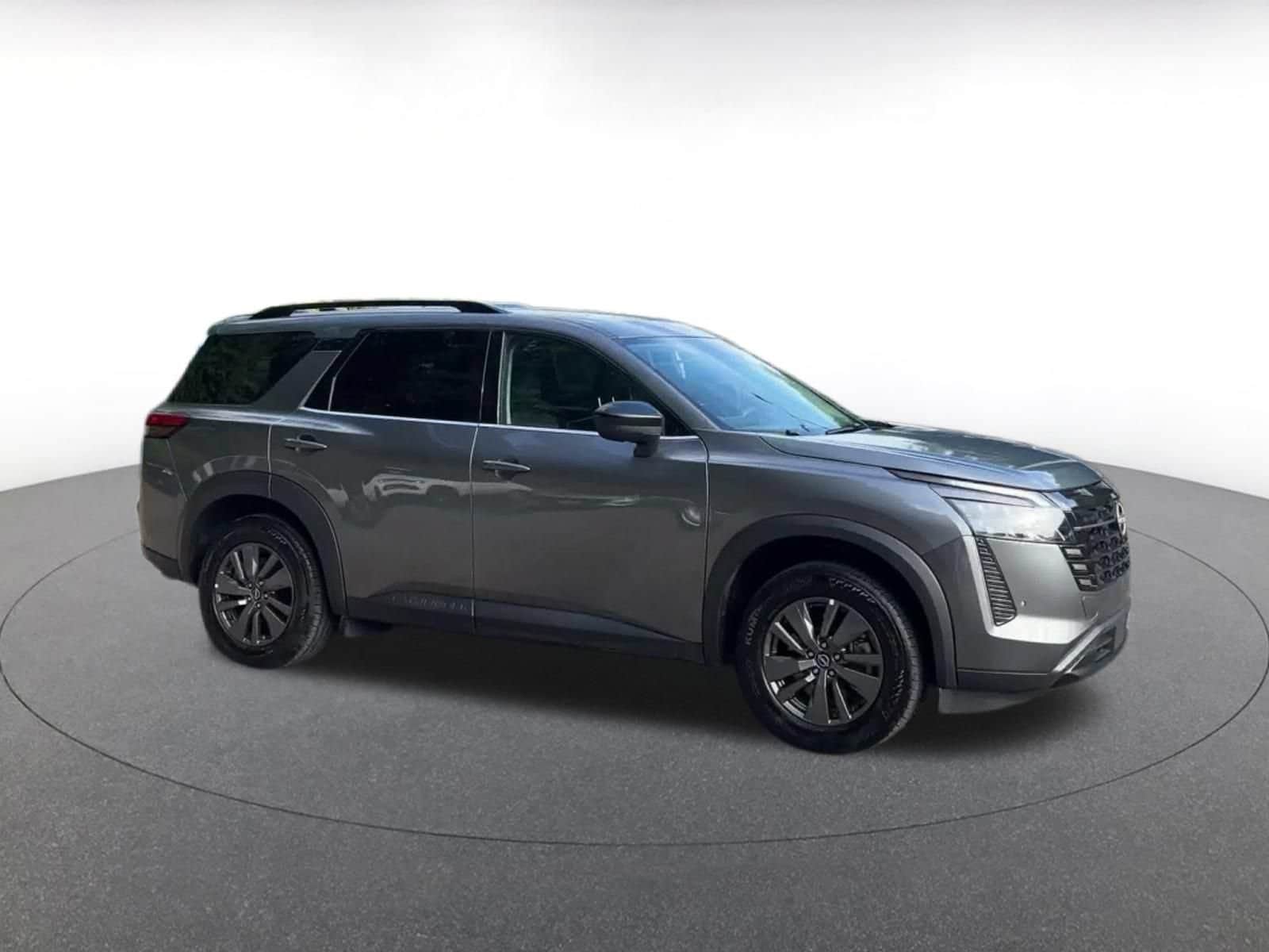 Thumbnail: 2026 Nissan Pathfinder - 2