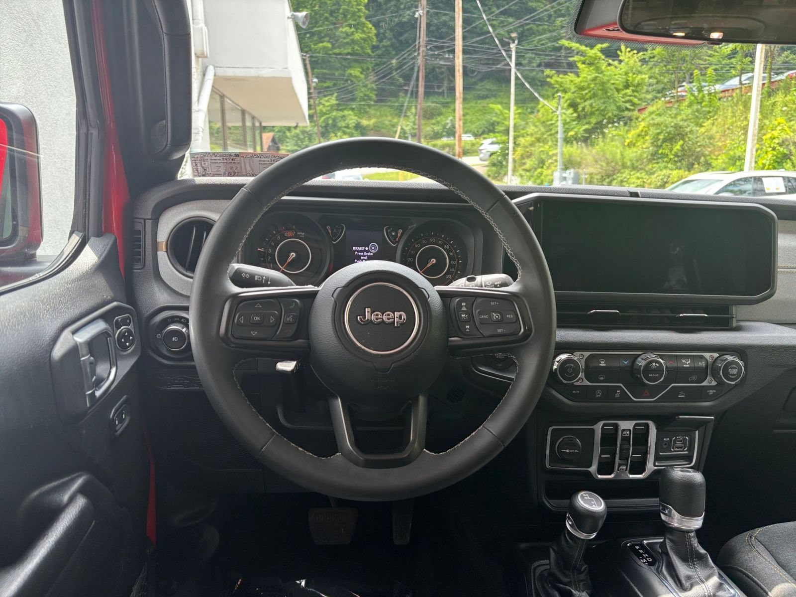 Thumbnail: 2025 Jeep Wrangler - 34