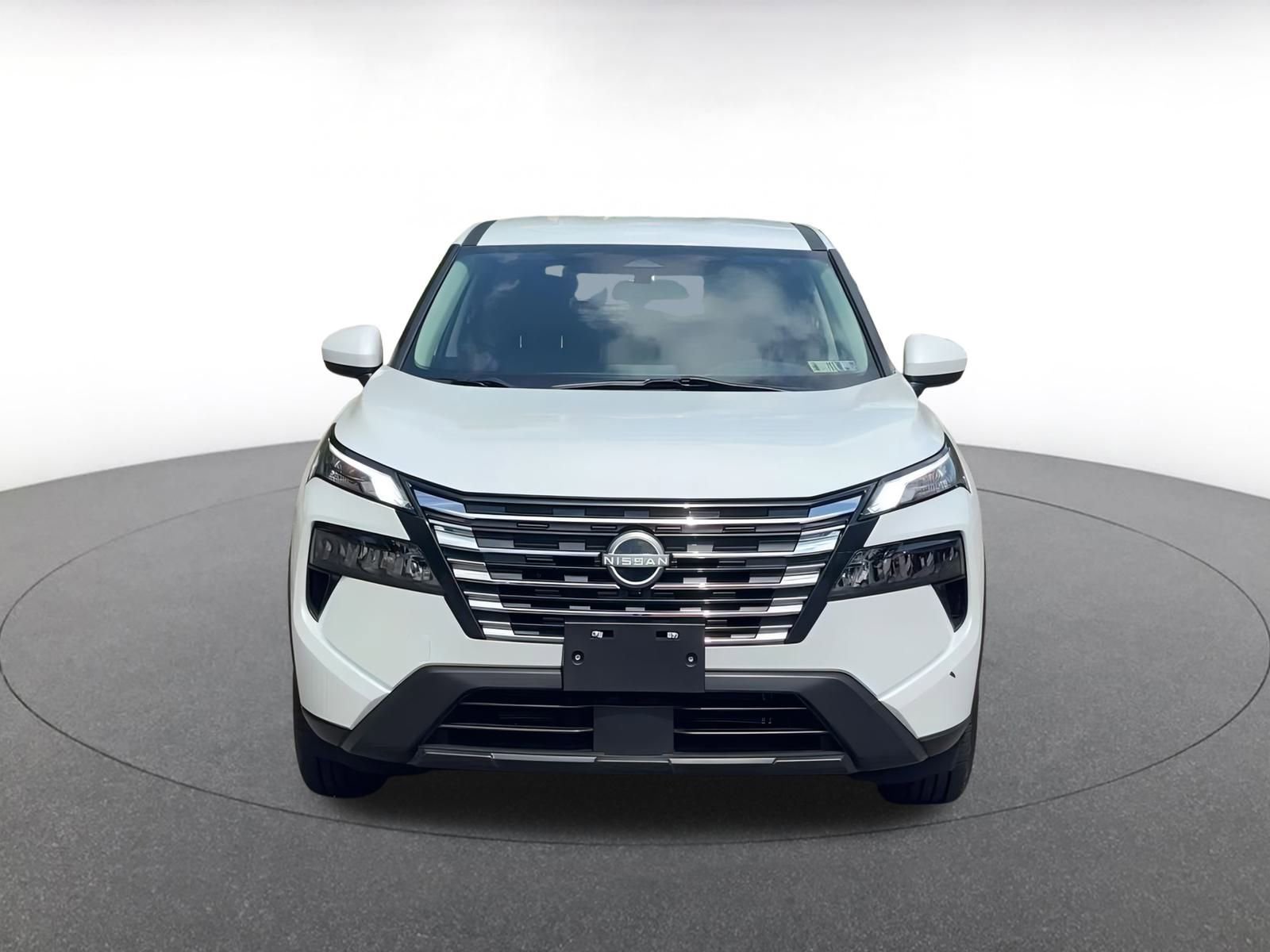 Thumbnail: 2024 Nissan Rogue - 4