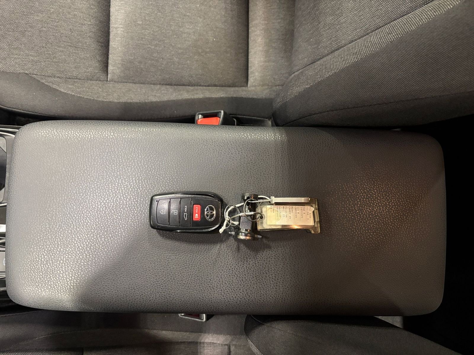 Thumbnail: 2025 Toyota Camry - 22