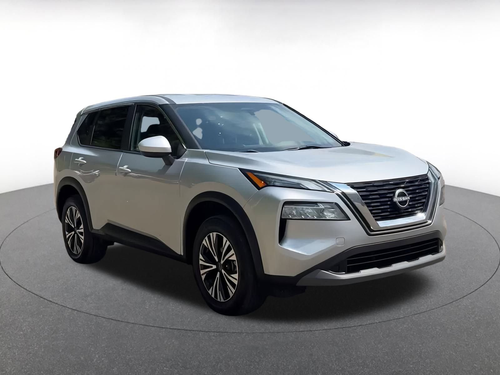 Thumbnail: 2023 Nissan Rogue - 3