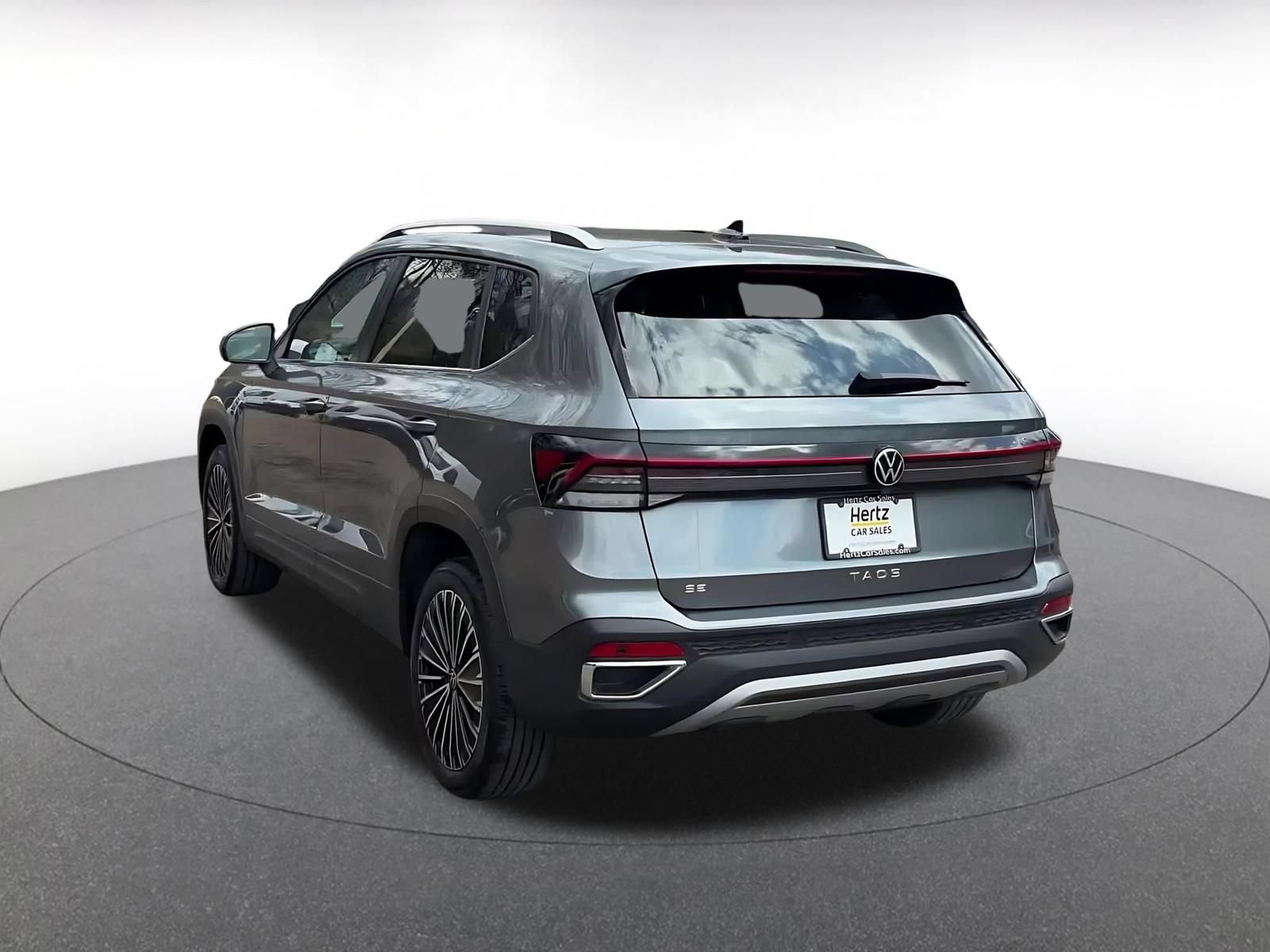 Thumbnail: 2025 Volkswagen Taos - 9